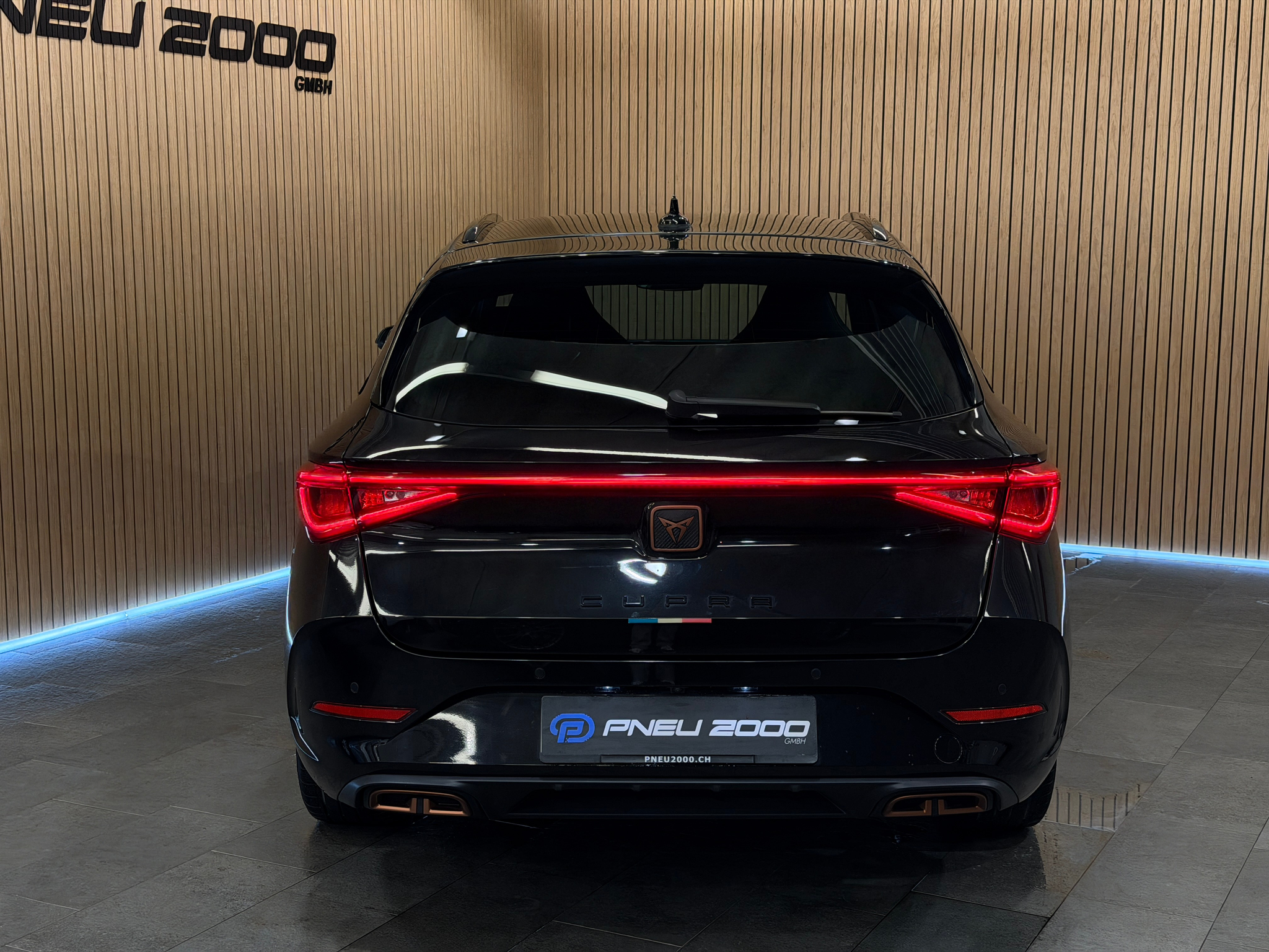 listing desktop thumbnail image 3