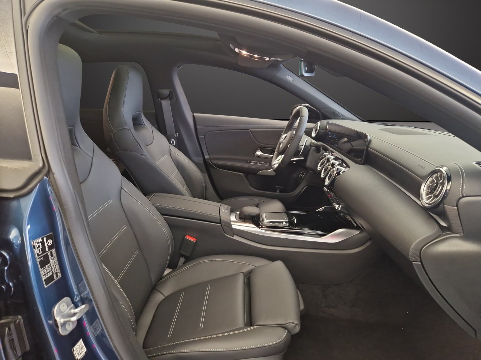 listing desktop thumbnail image 9