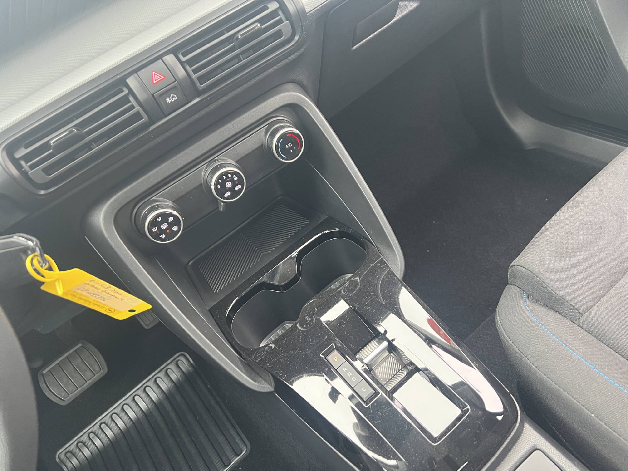 listing desktop thumbnail image 11