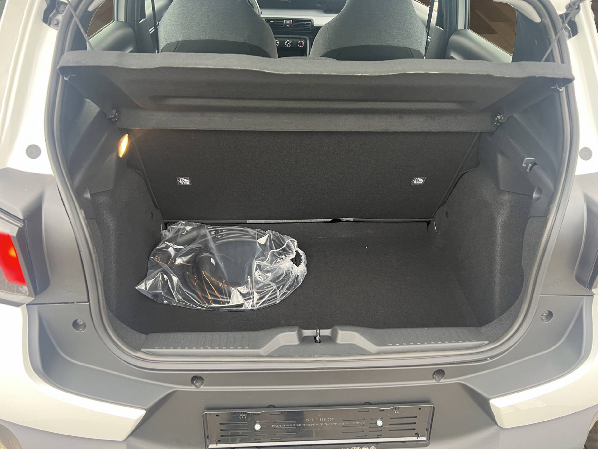 listing desktop thumbnail image 14