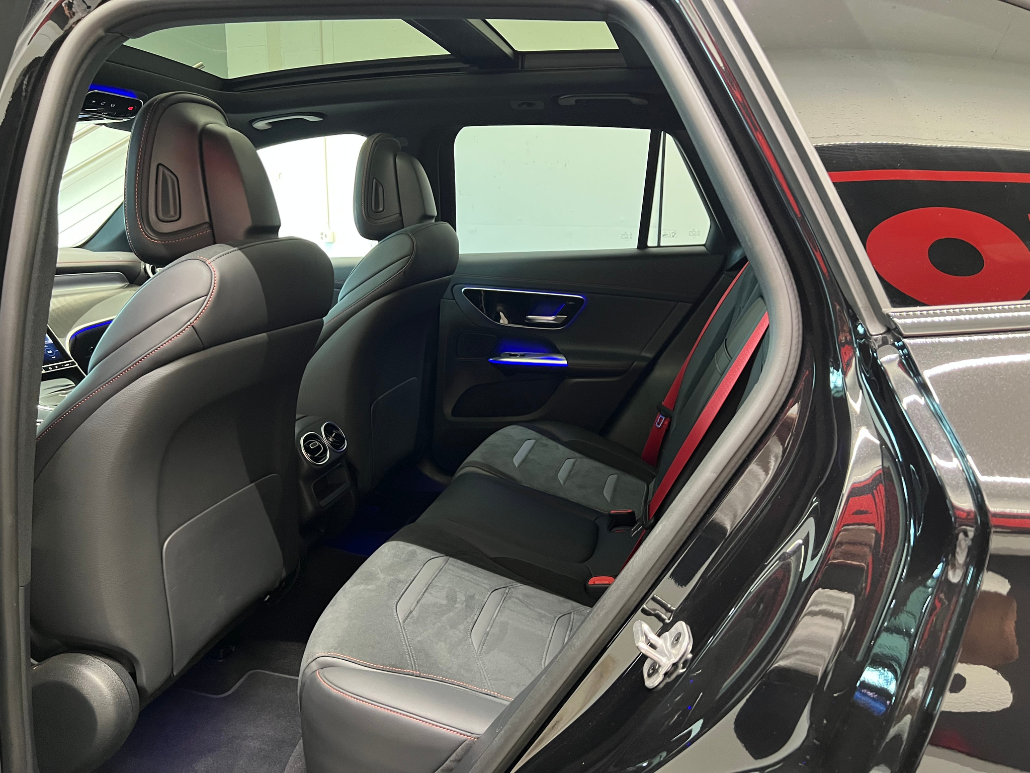 listing desktop thumbnail image 16