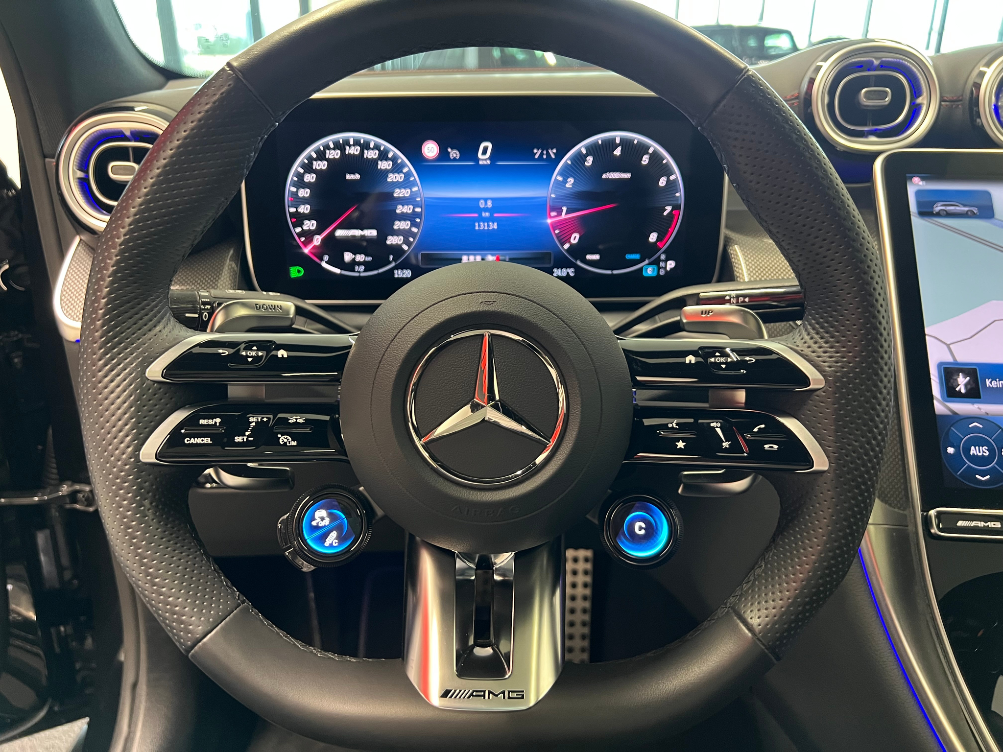 listing desktop thumbnail image 21