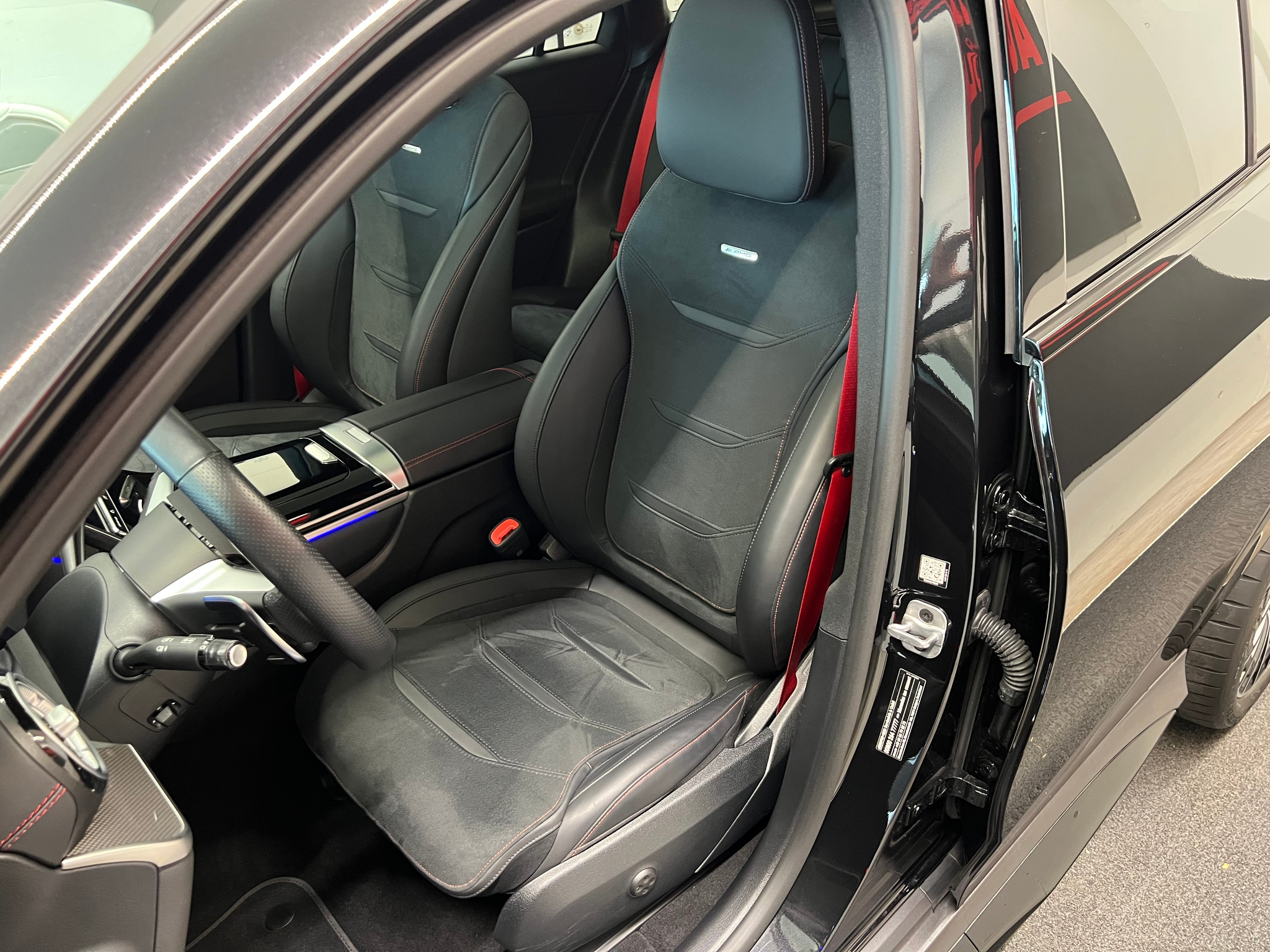 listing desktop thumbnail image 15