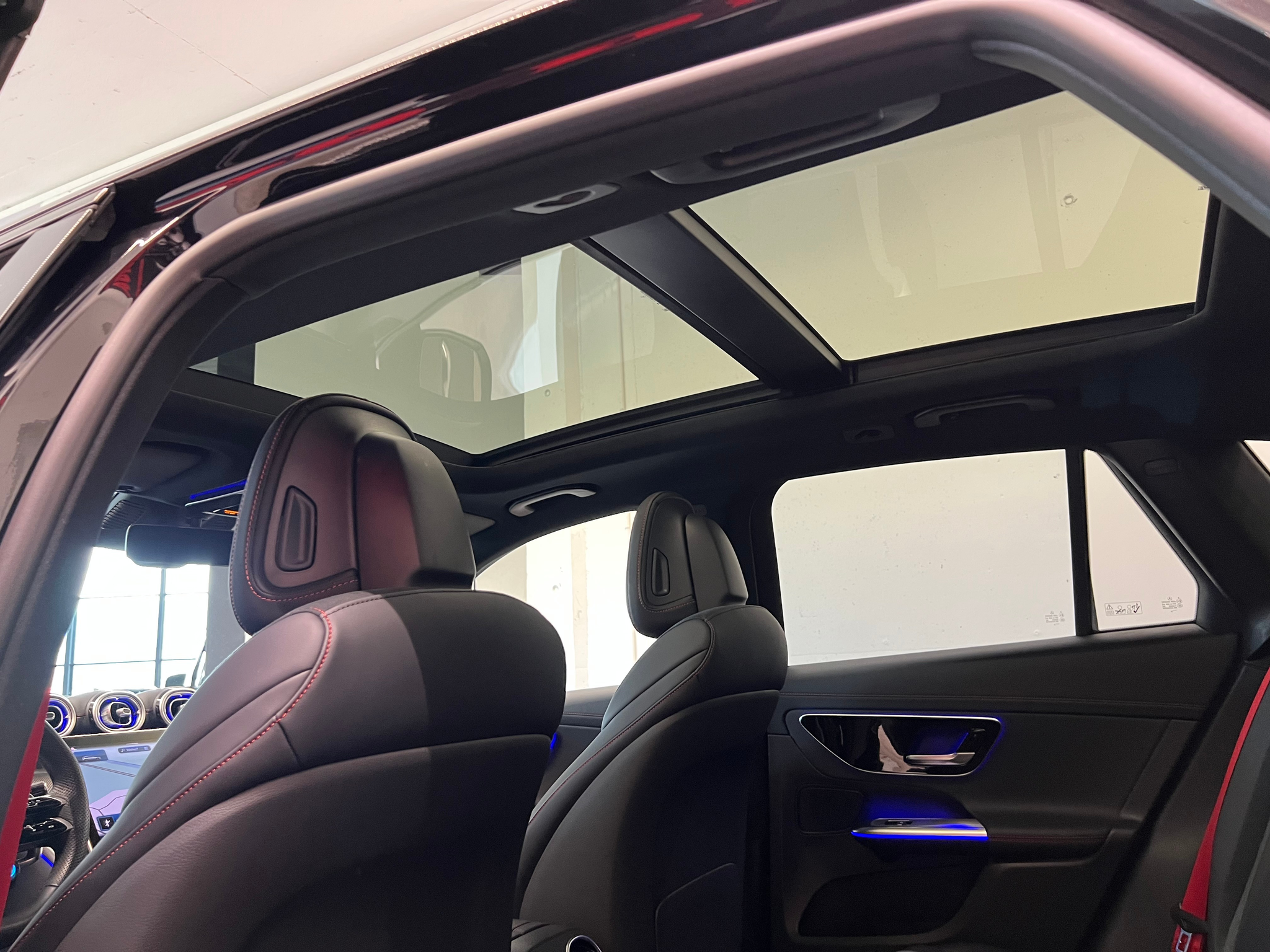 listing desktop thumbnail image 17