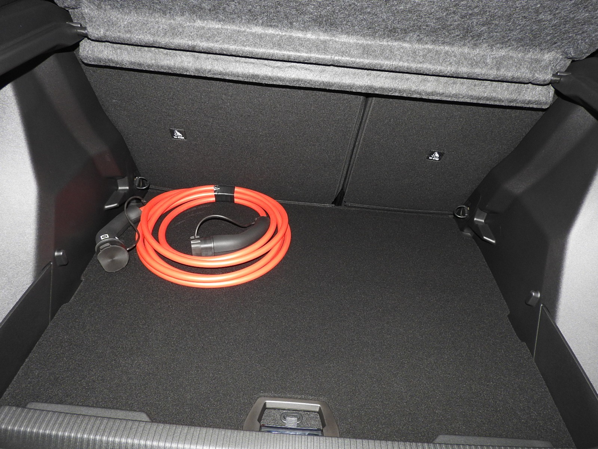 listing desktop thumbnail image 14