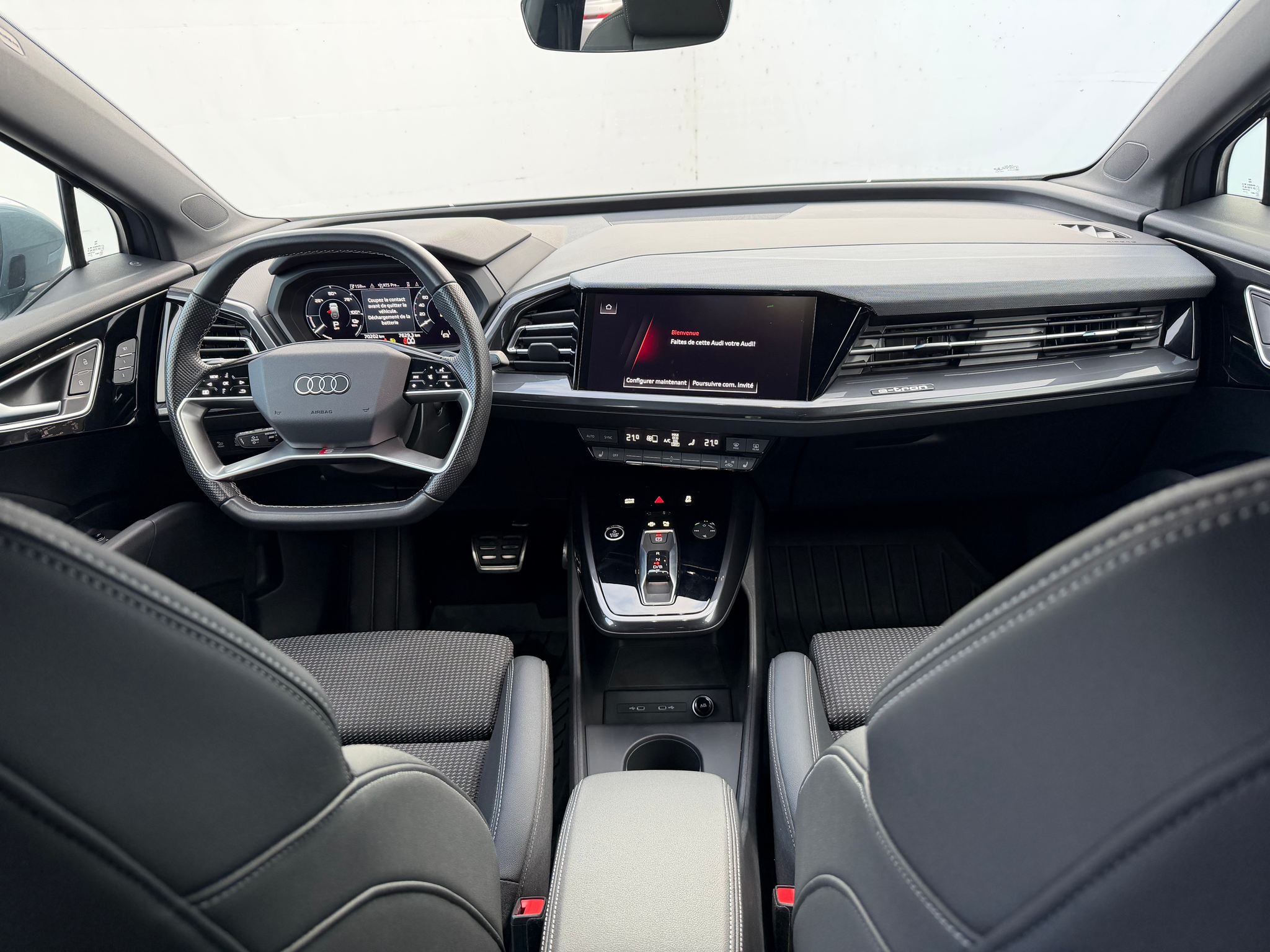 listing desktop thumbnail image 7