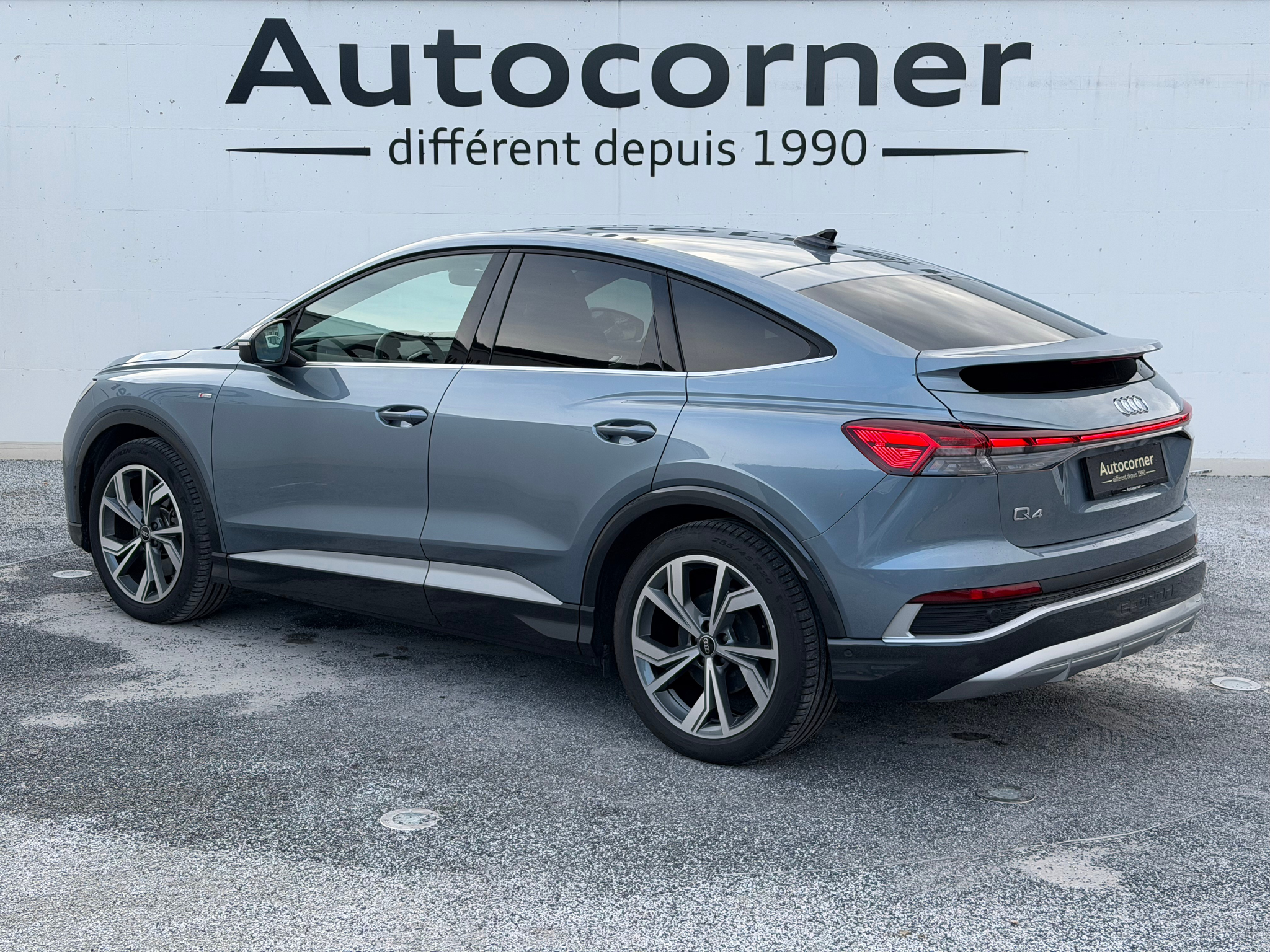 listing desktop thumbnail image 4