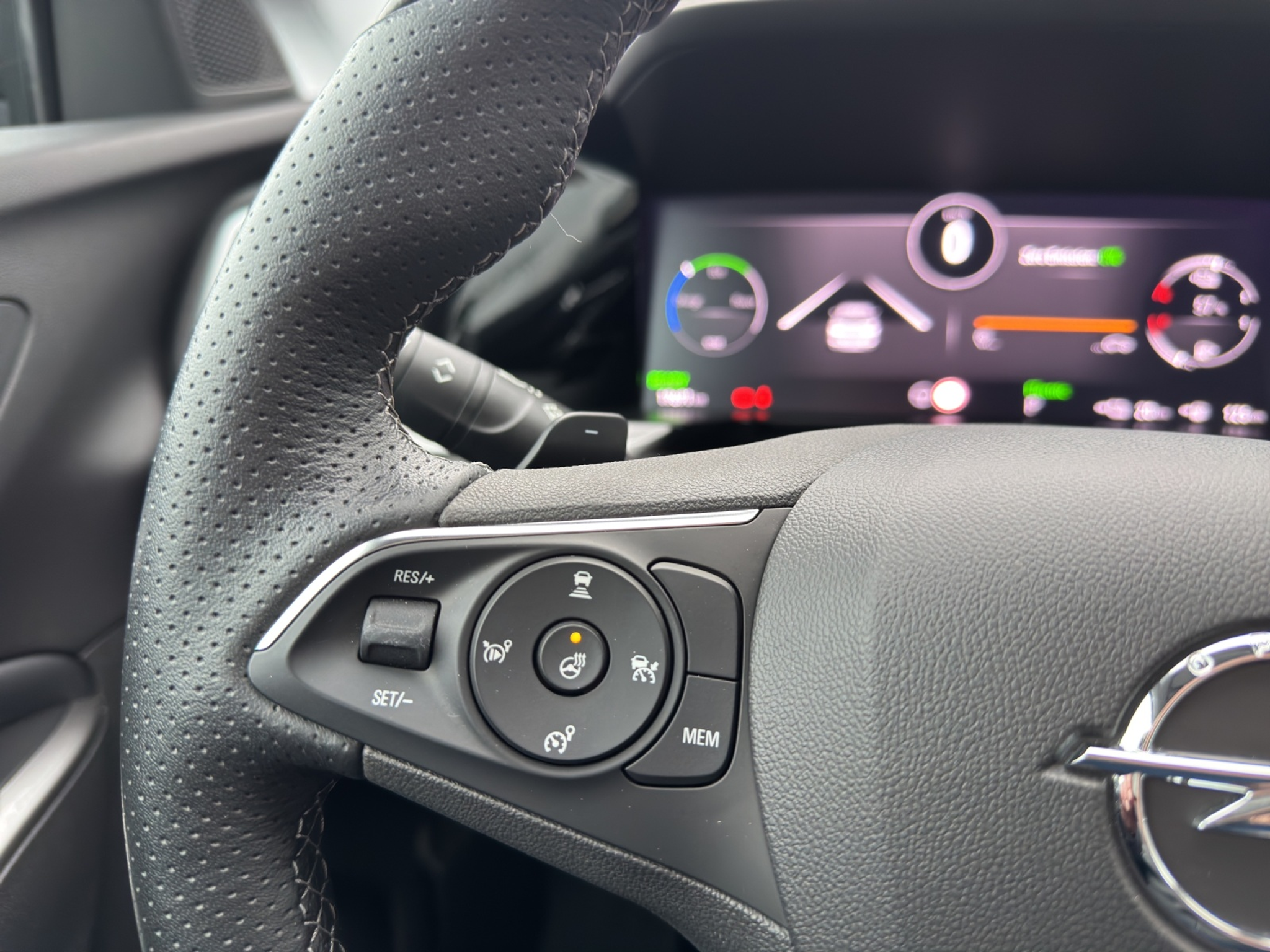 listing desktop thumbnail image 30