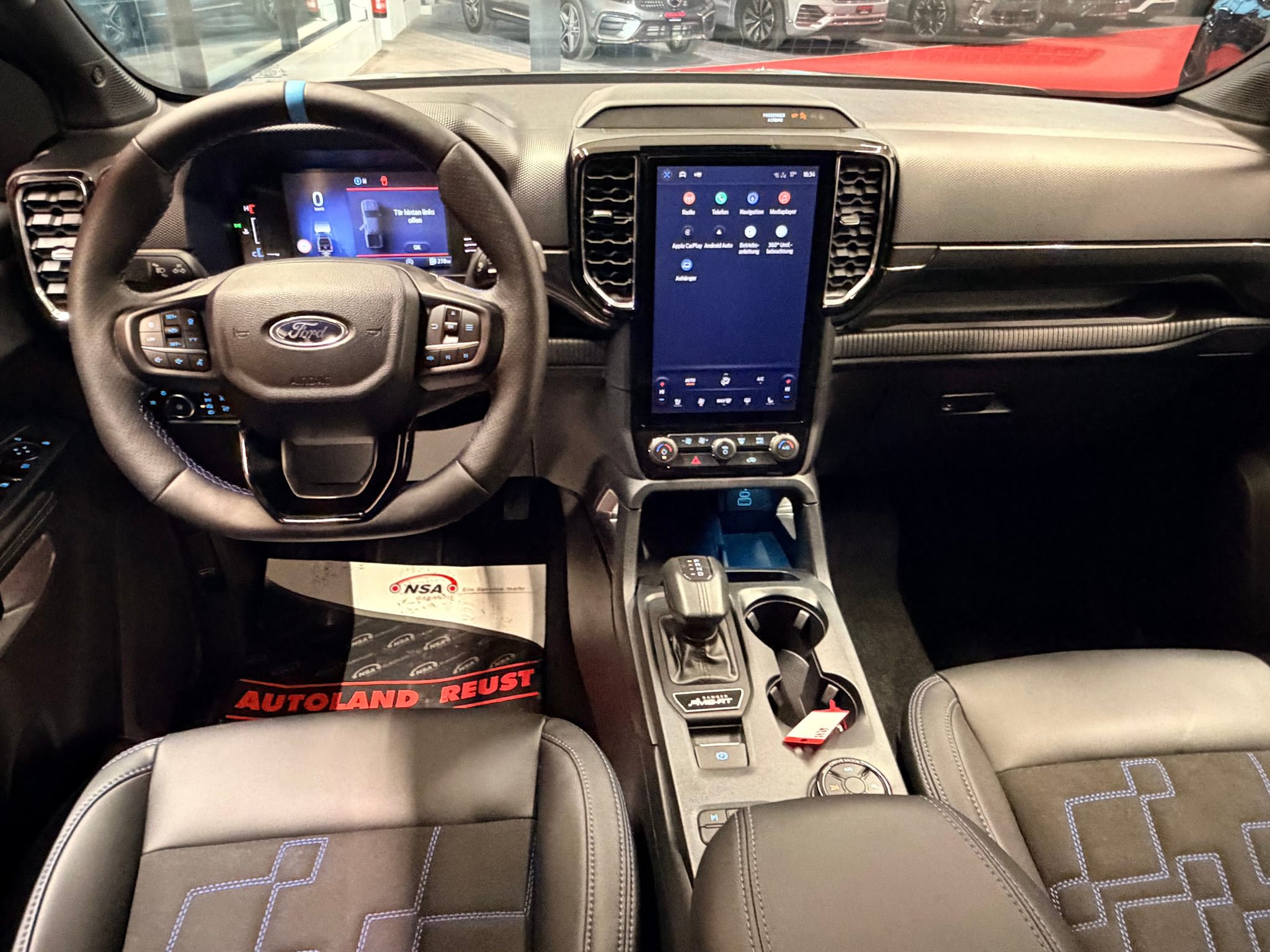 listing desktop thumbnail image 18