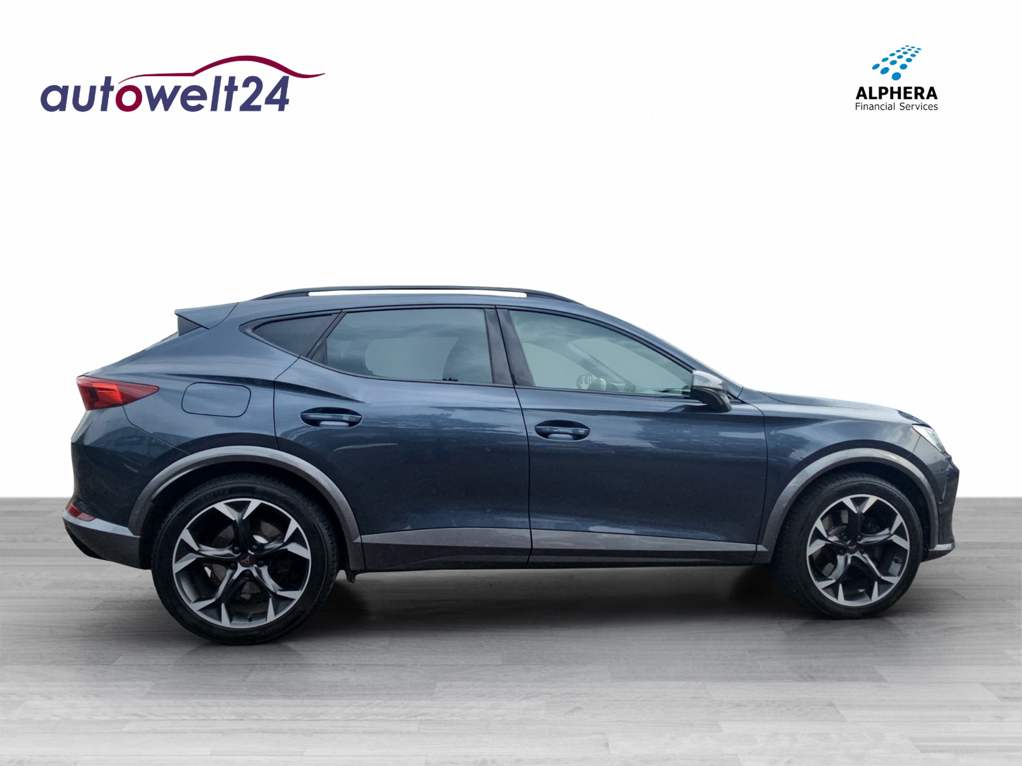 listing desktop thumbnail image 3