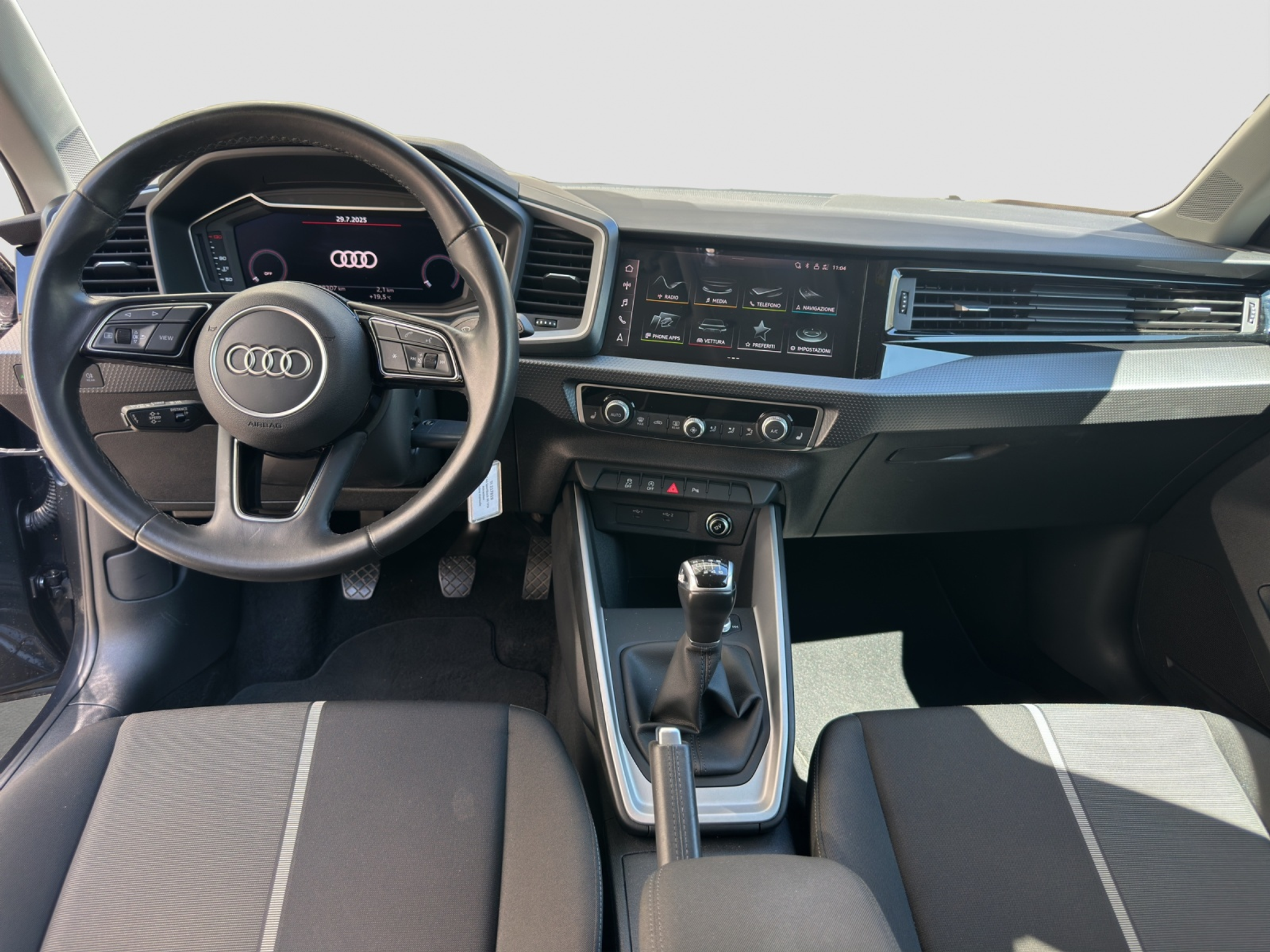 listing desktop thumbnail image 8