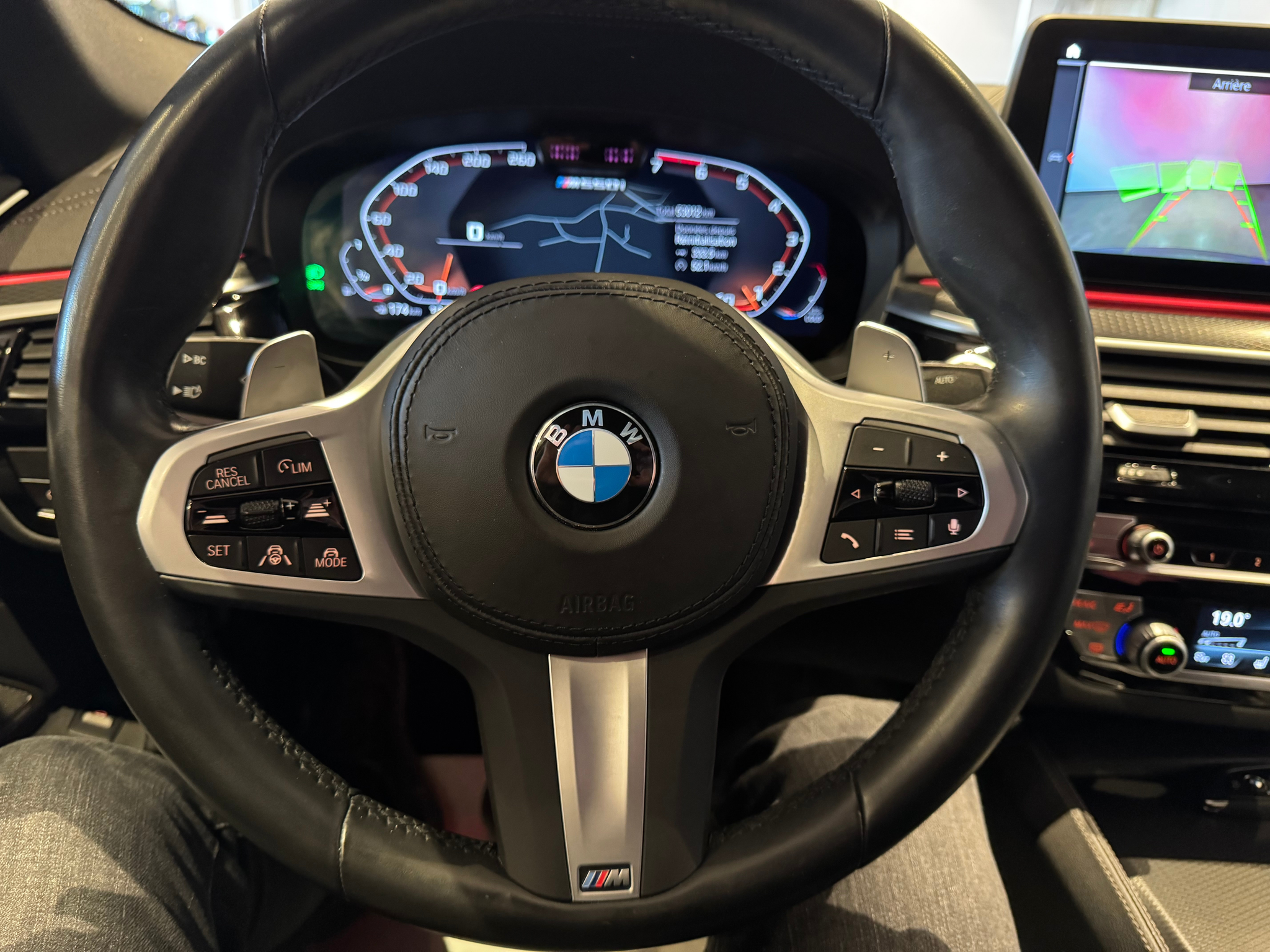 listing desktop thumbnail image 13