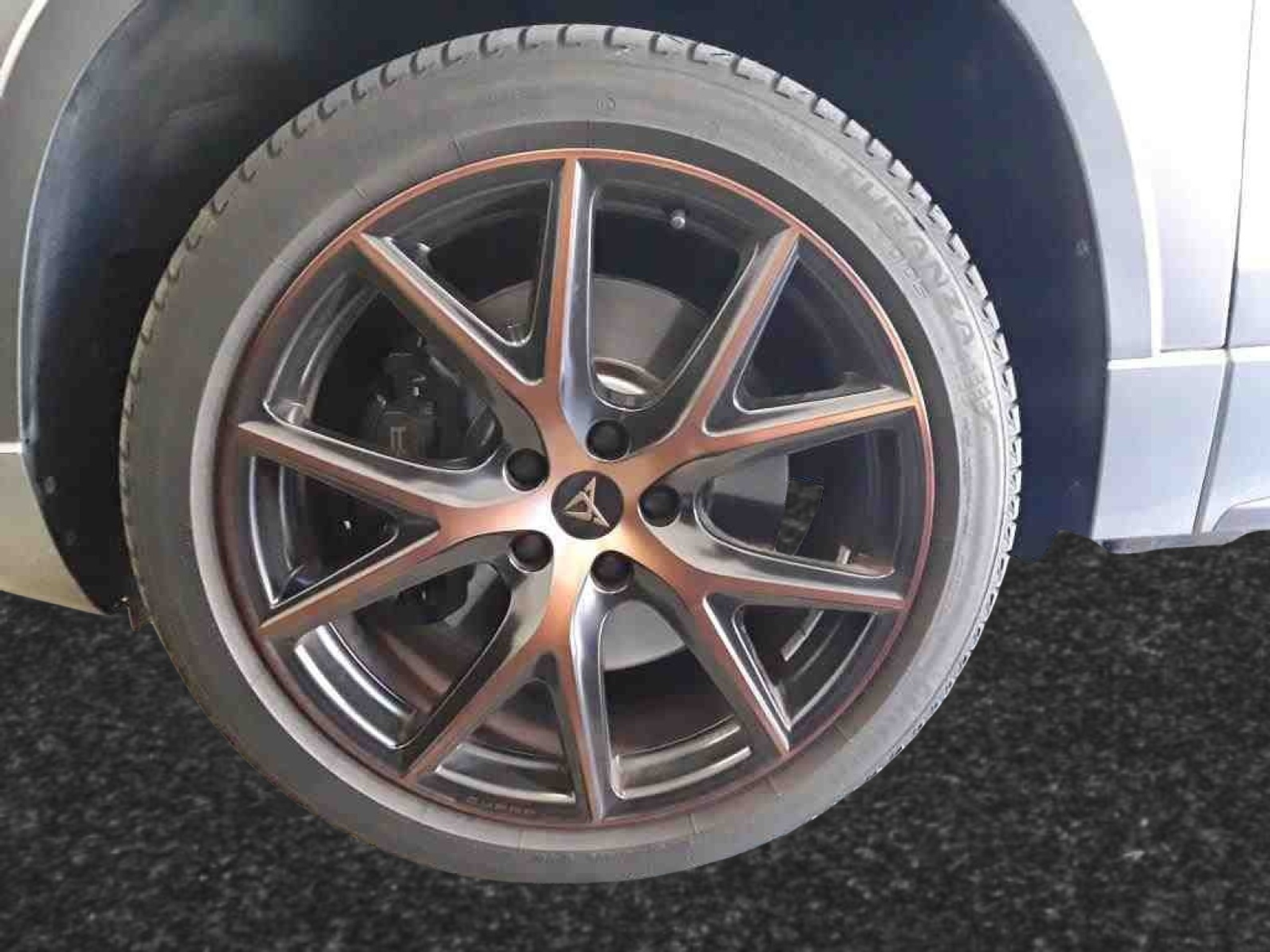 listing desktop thumbnail image 5