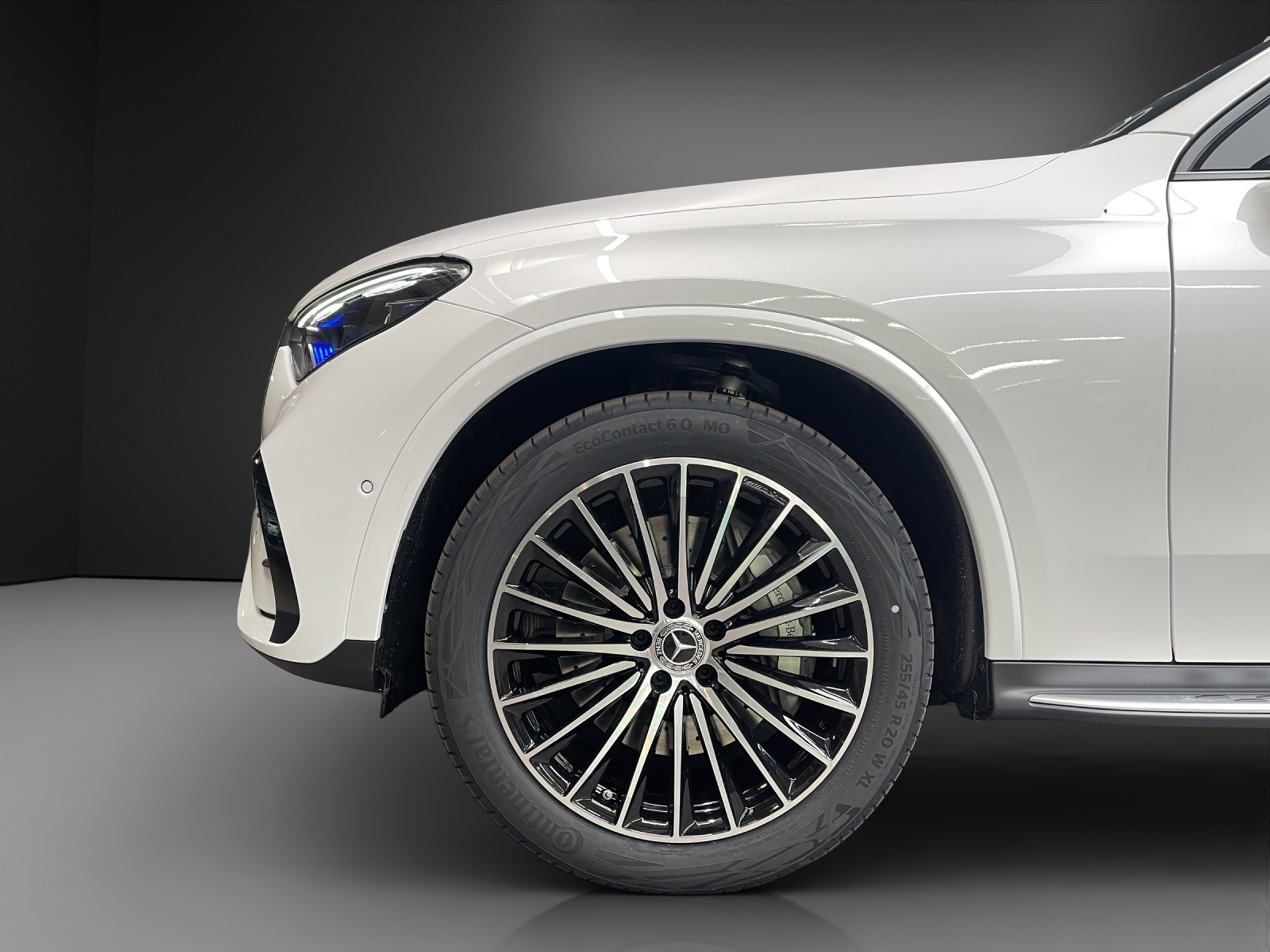 listing desktop thumbnail image 12