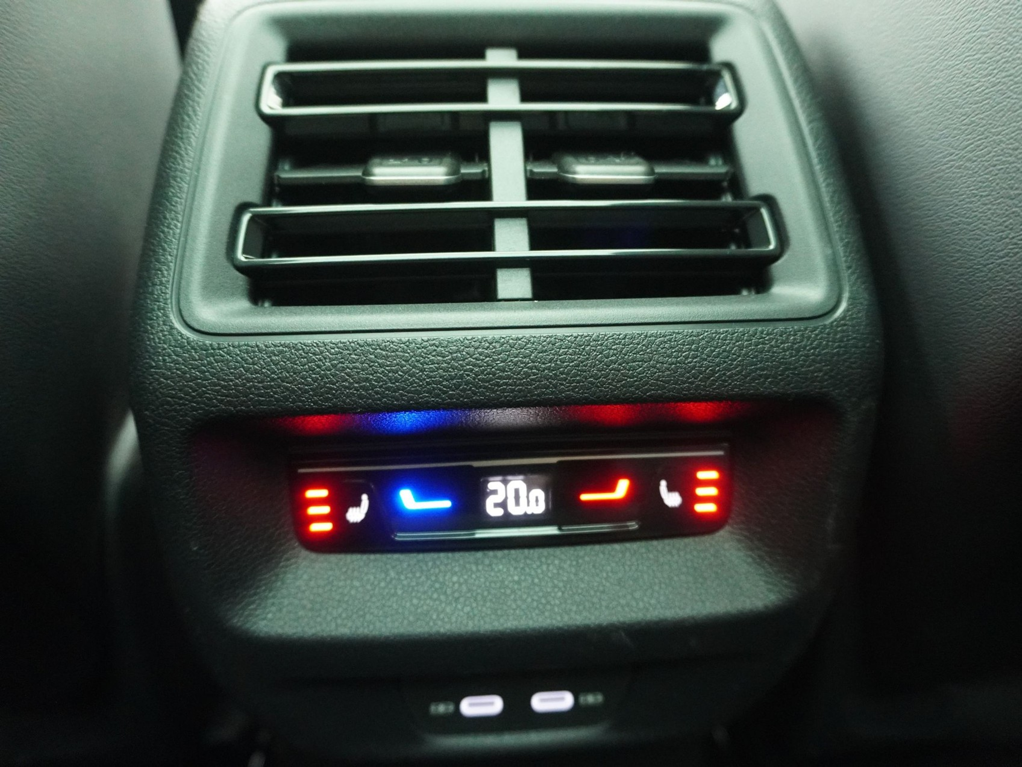 listing desktop thumbnail image 12