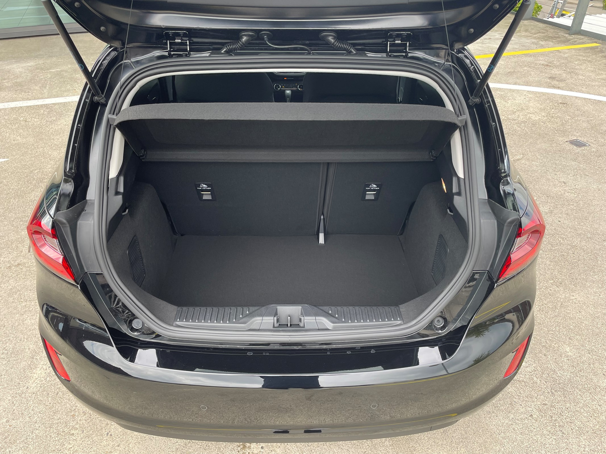 listing desktop thumbnail image 21