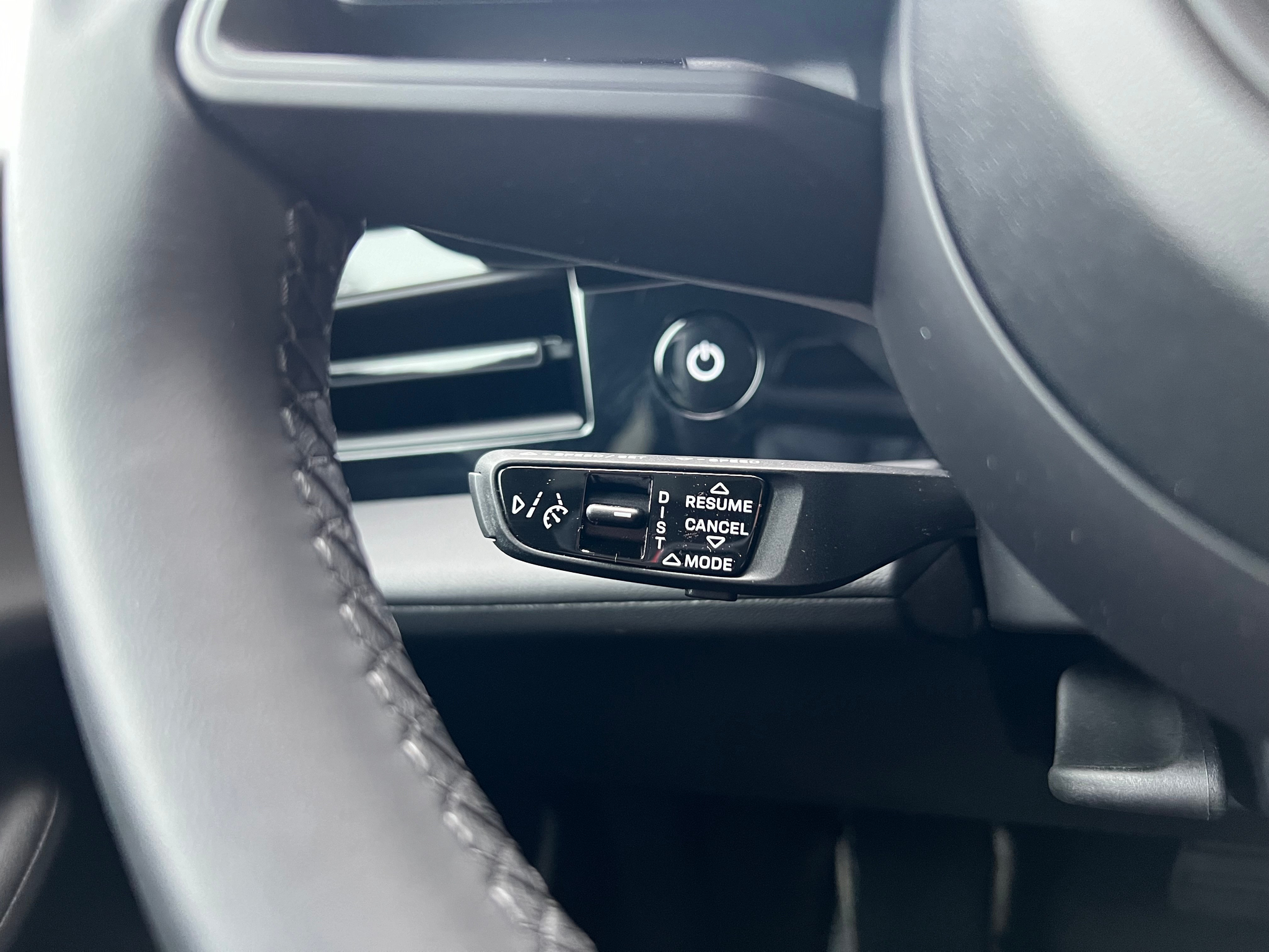 listing desktop thumbnail image 20