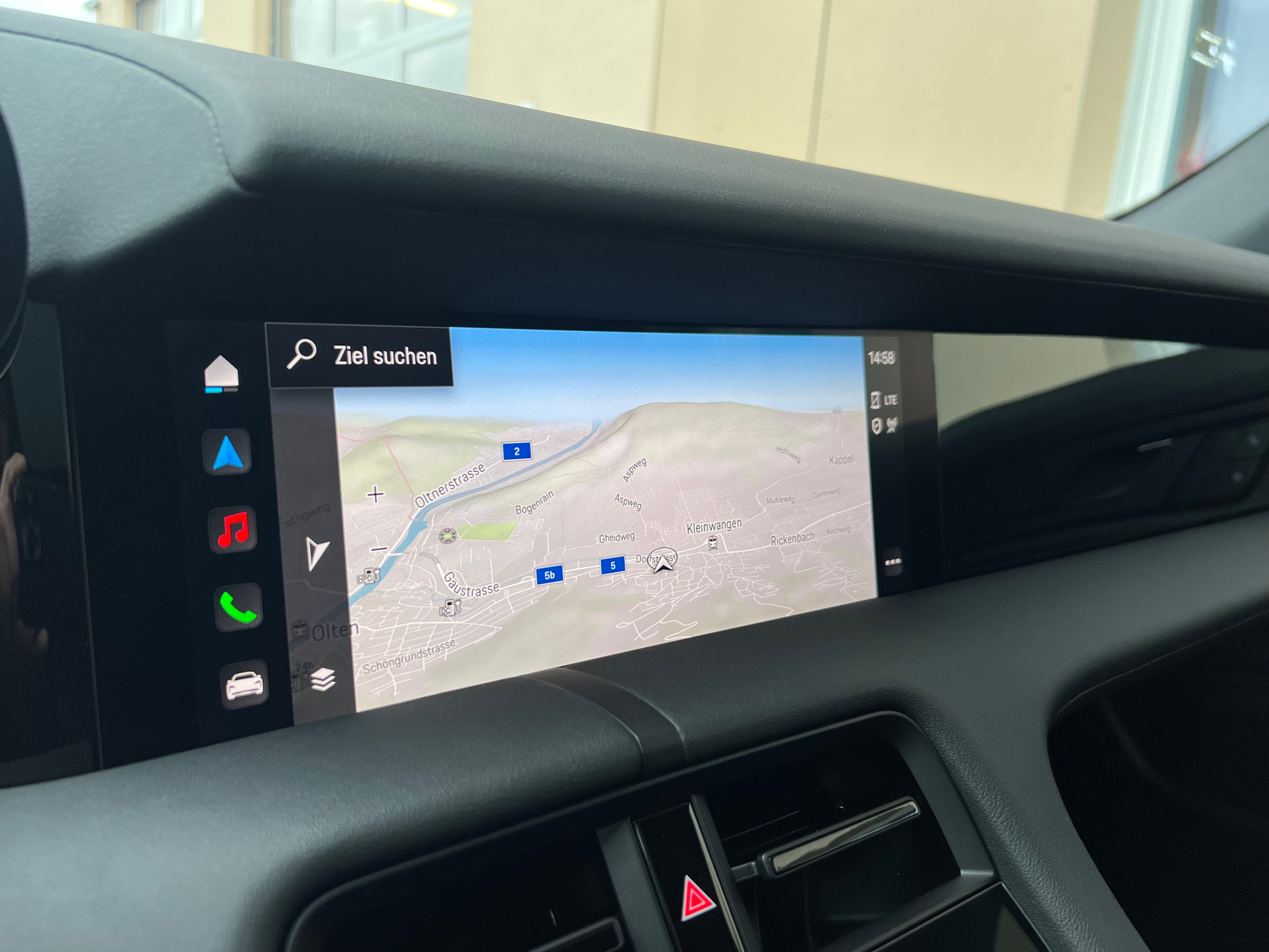 listing desktop thumbnail image 17