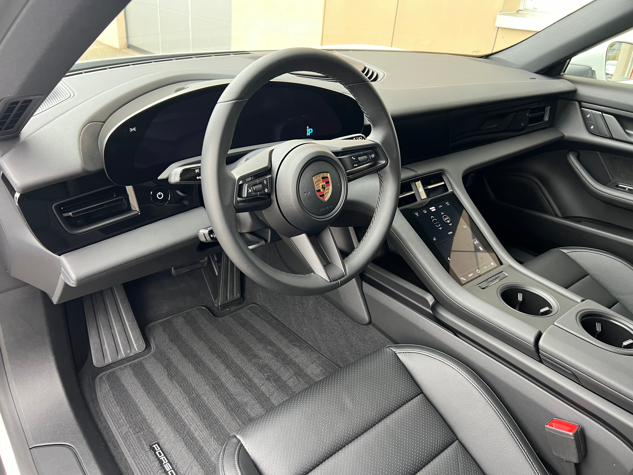 listing desktop thumbnail image 11