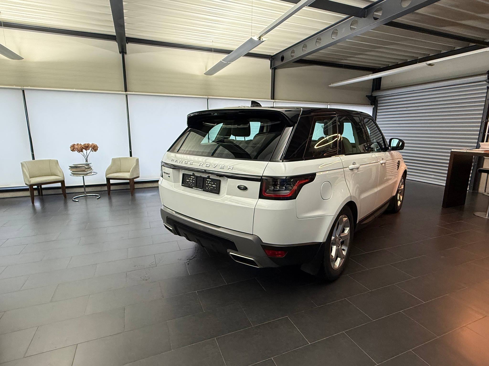 listing desktop thumbnail image 24