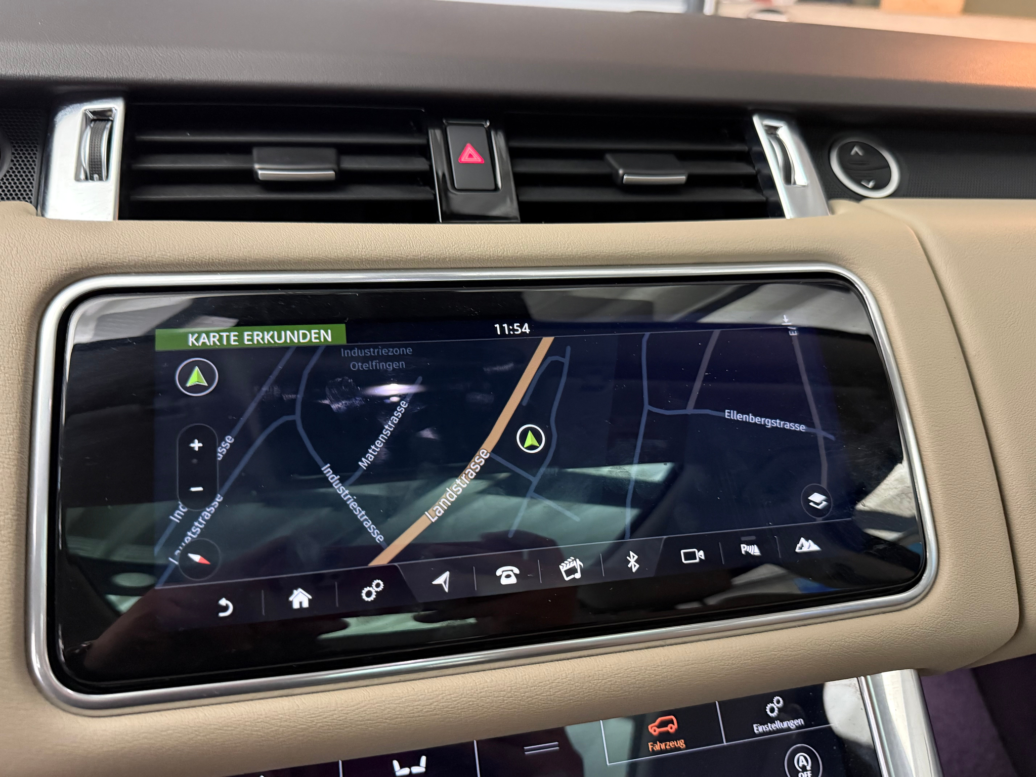 listing desktop thumbnail image 15