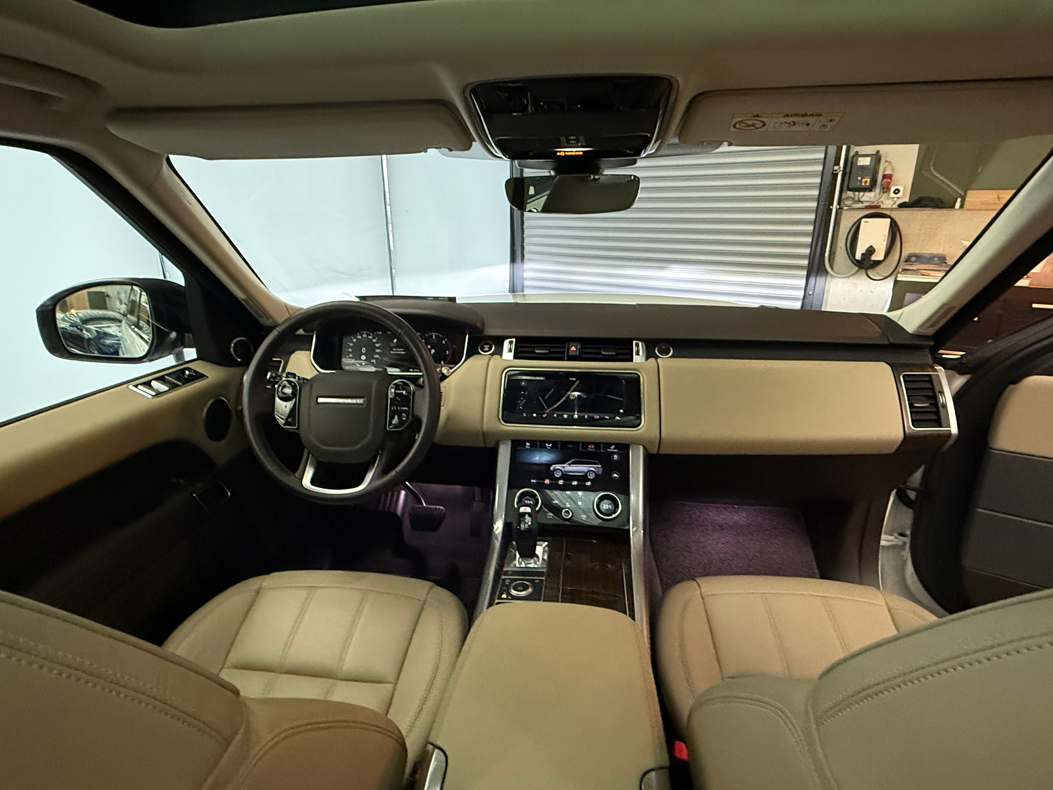 listing desktop thumbnail image 25