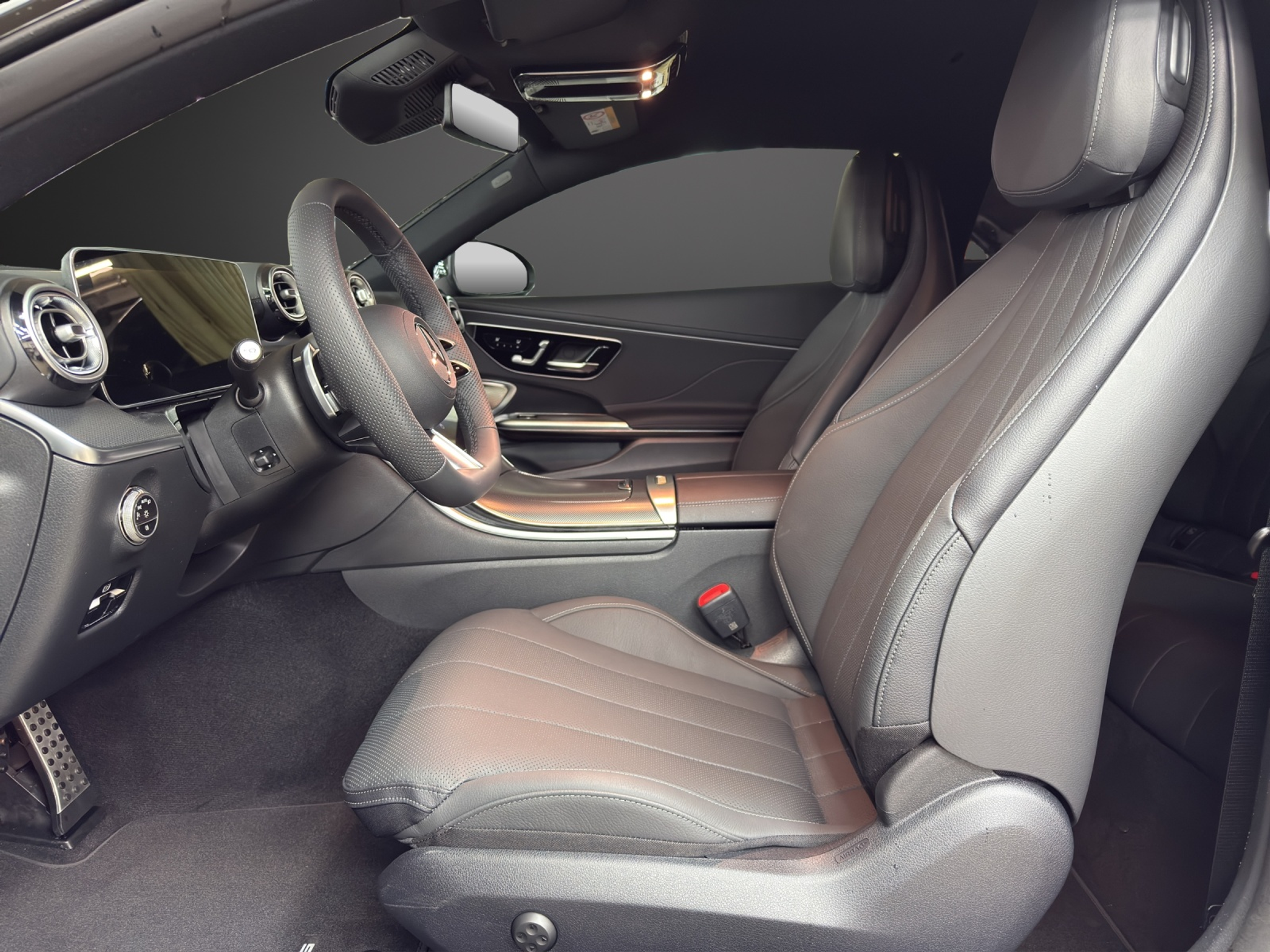 listing desktop thumbnail image 9