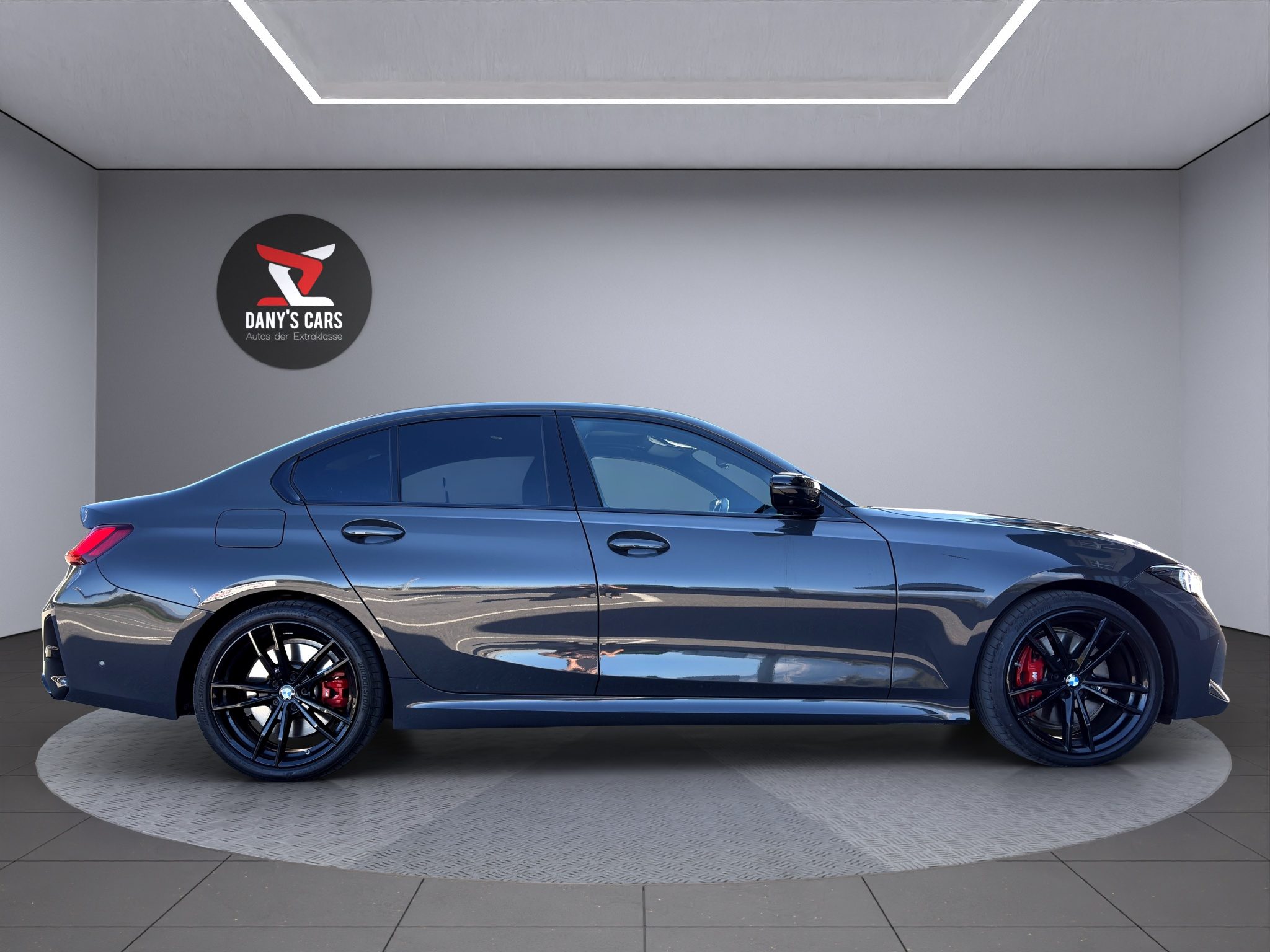 listing desktop thumbnail image 3