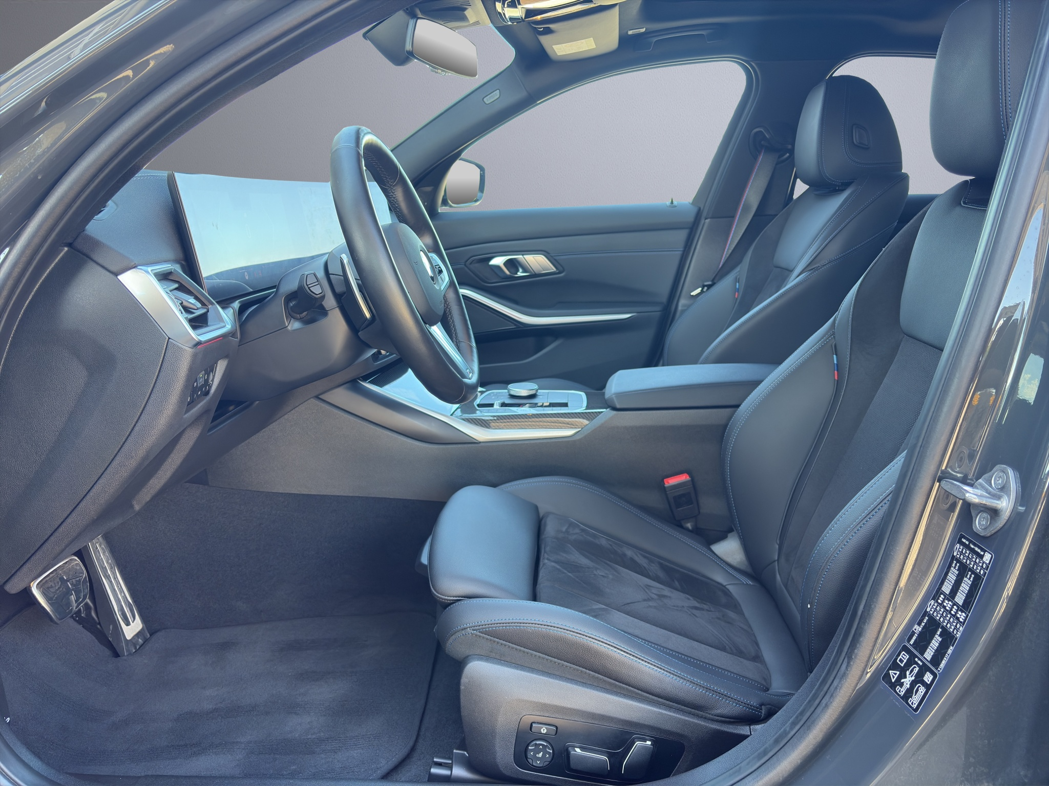 listing desktop thumbnail image 11