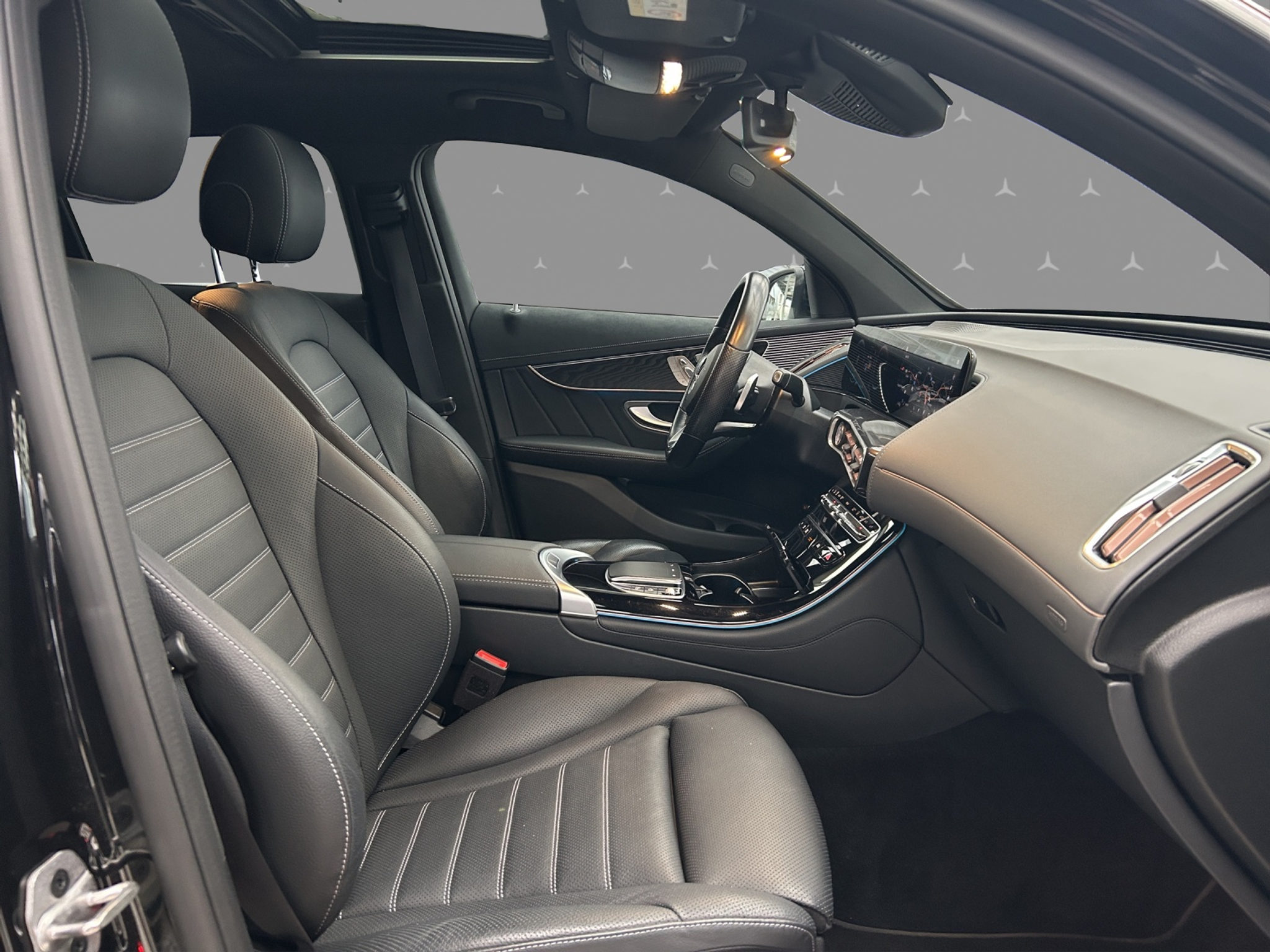 listing desktop thumbnail image 16