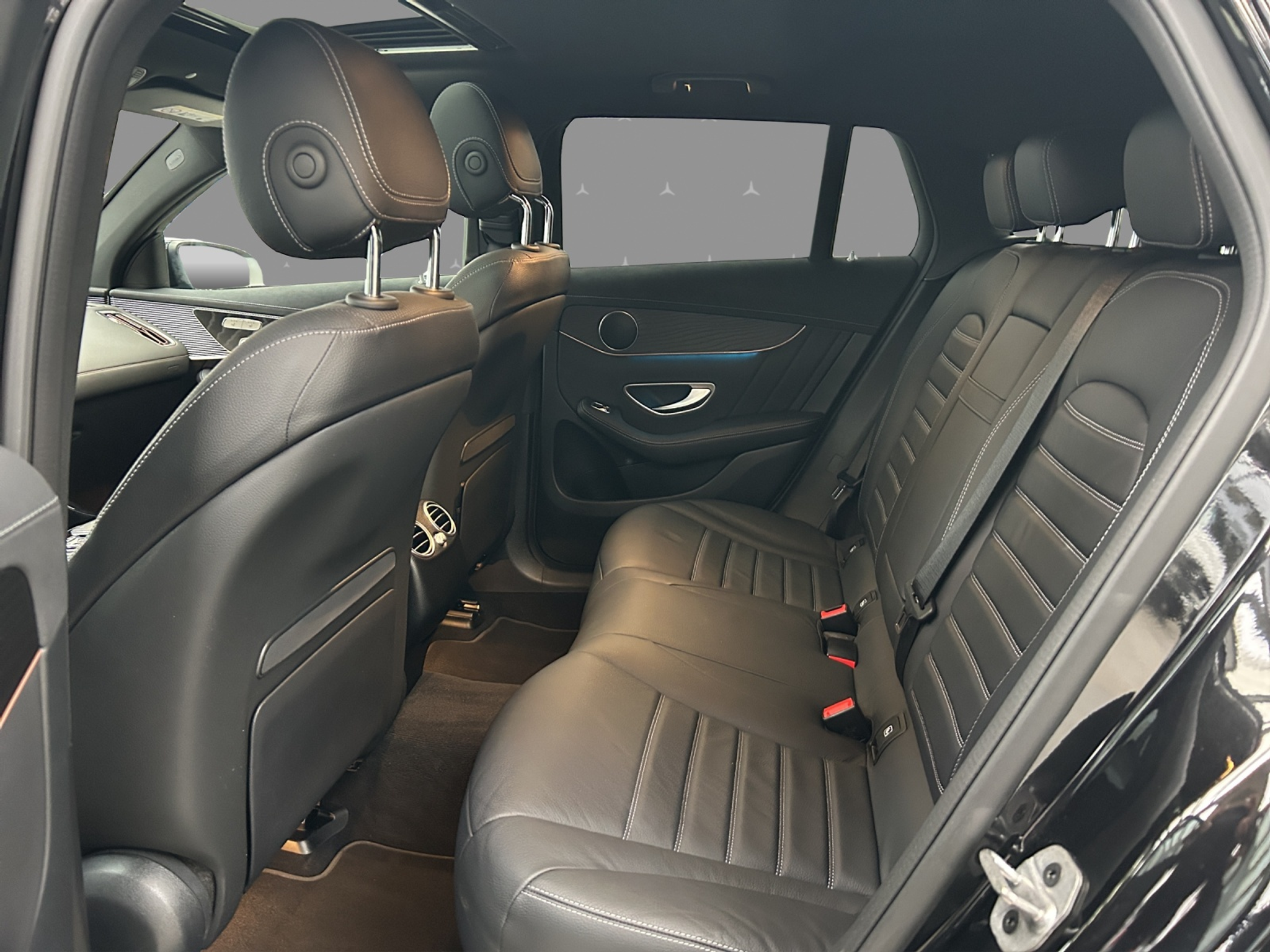 listing desktop thumbnail image 15