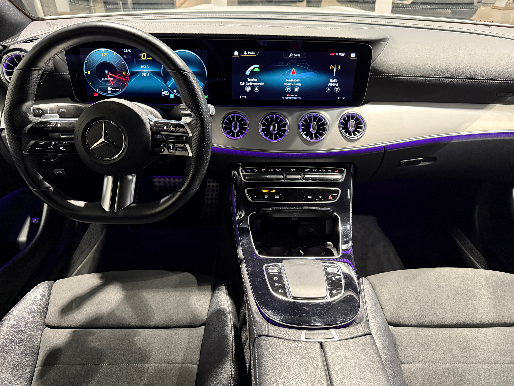 listing desktop thumbnail image 7