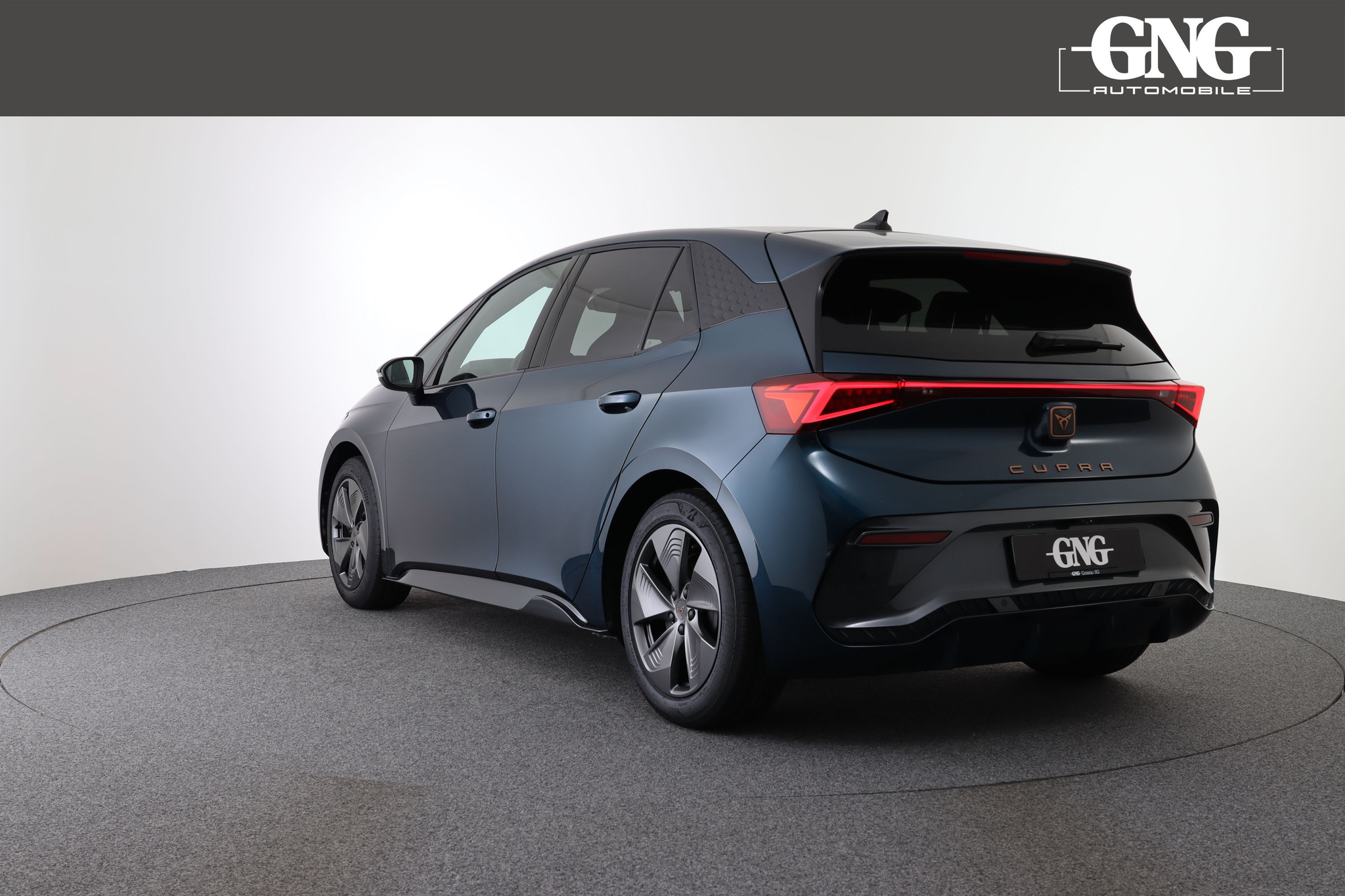 listing desktop thumbnail image 4