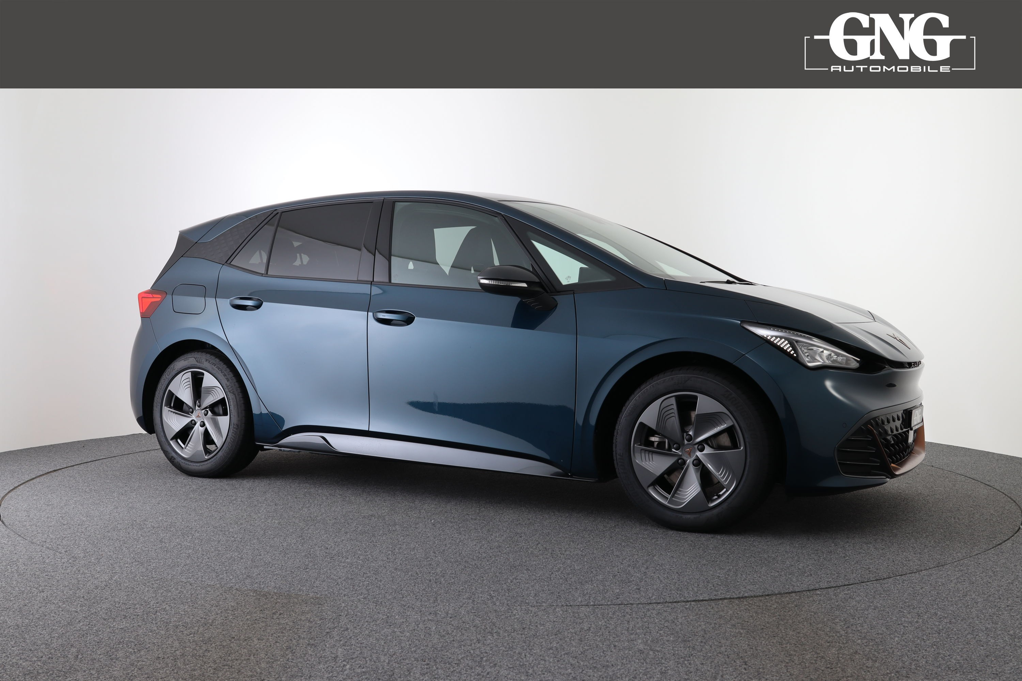 listing desktop thumbnail image 9