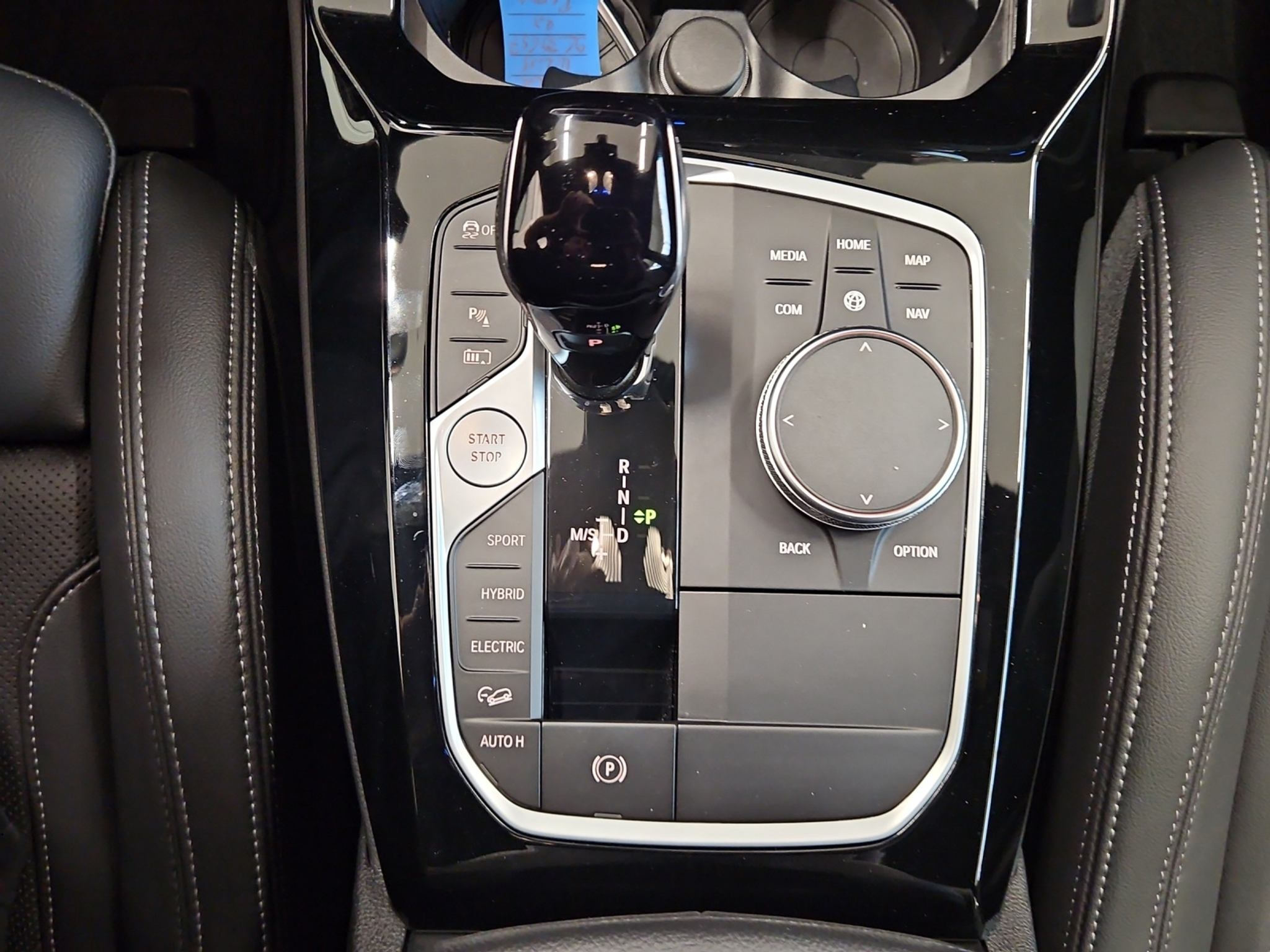 listing desktop thumbnail image 18