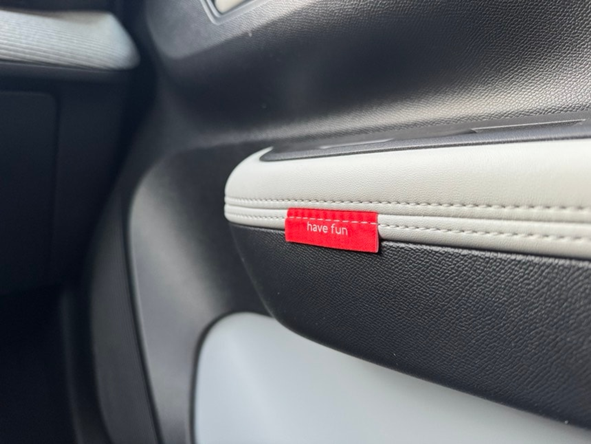 listing desktop thumbnail image 14