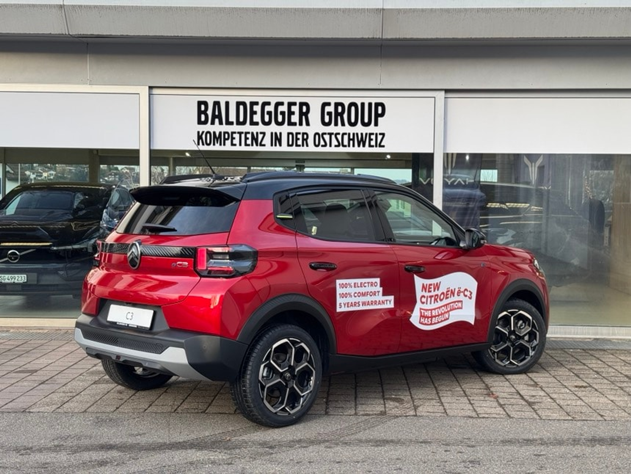 listing desktop thumbnail image 1