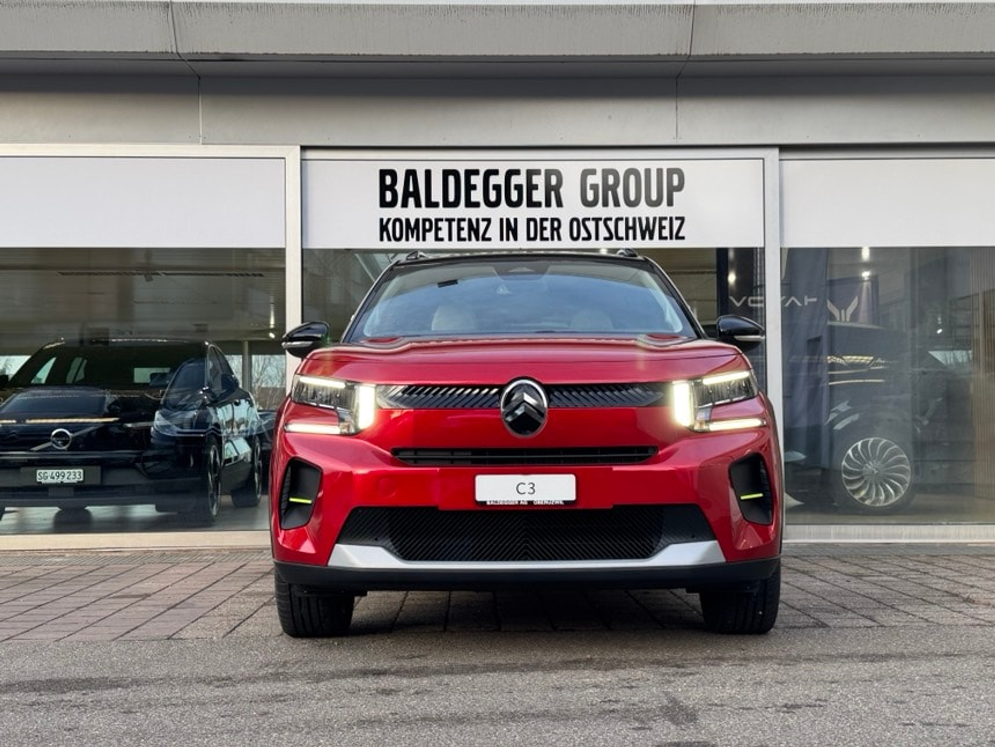 listing desktop thumbnail image 5