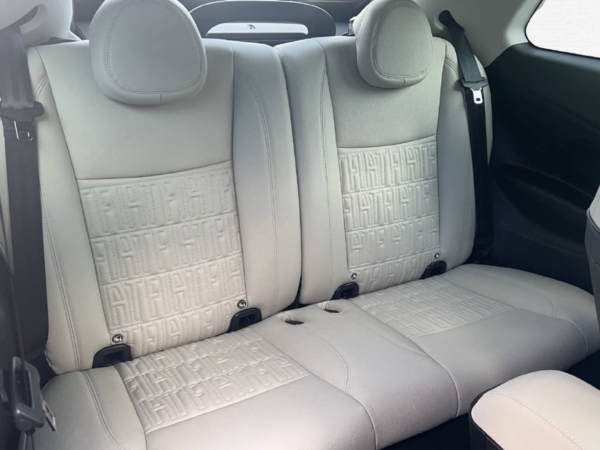 listing desktop thumbnail image 13