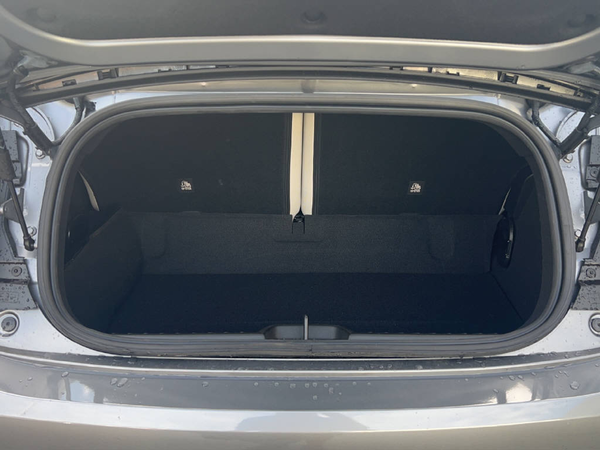 listing desktop thumbnail image 15