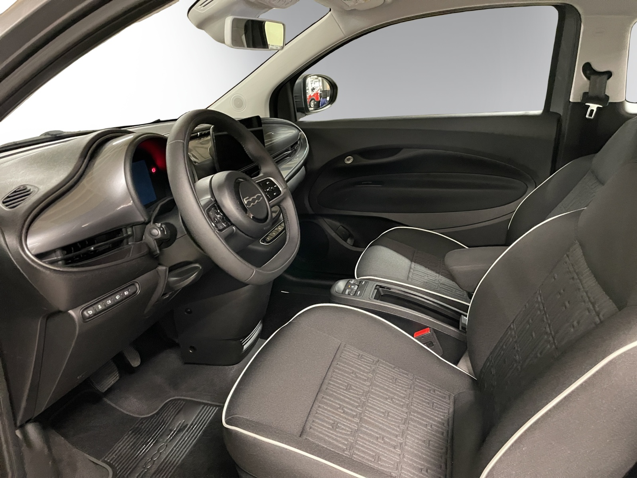 listing desktop thumbnail image 6