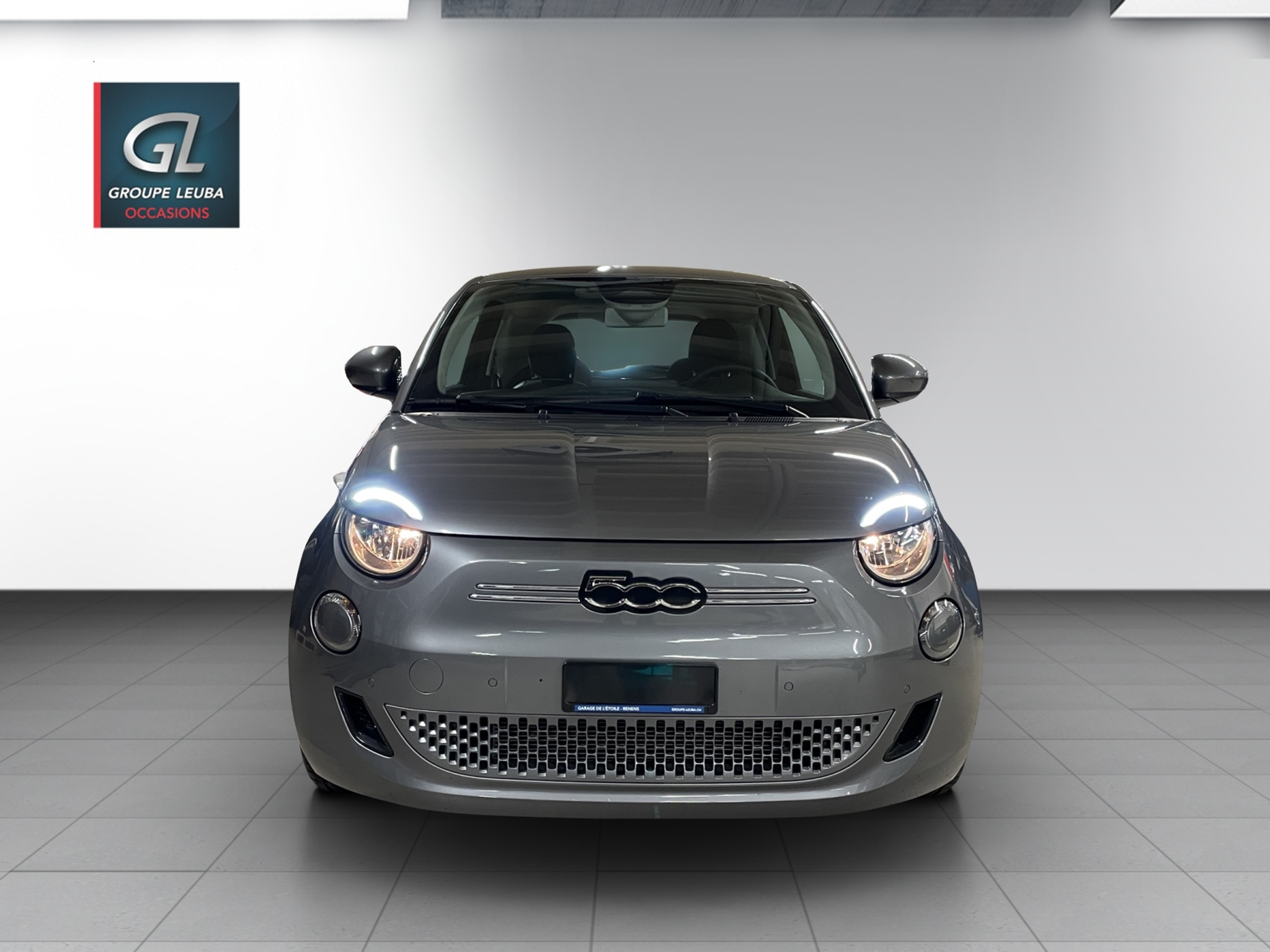 listing desktop thumbnail image 1