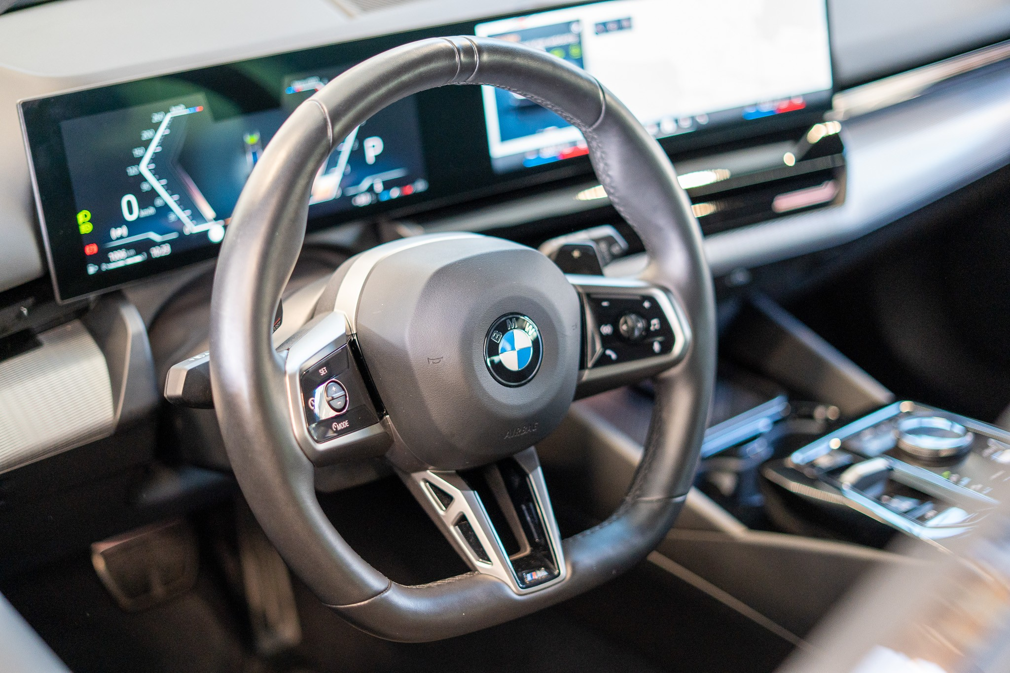 listing desktop thumbnail image 9