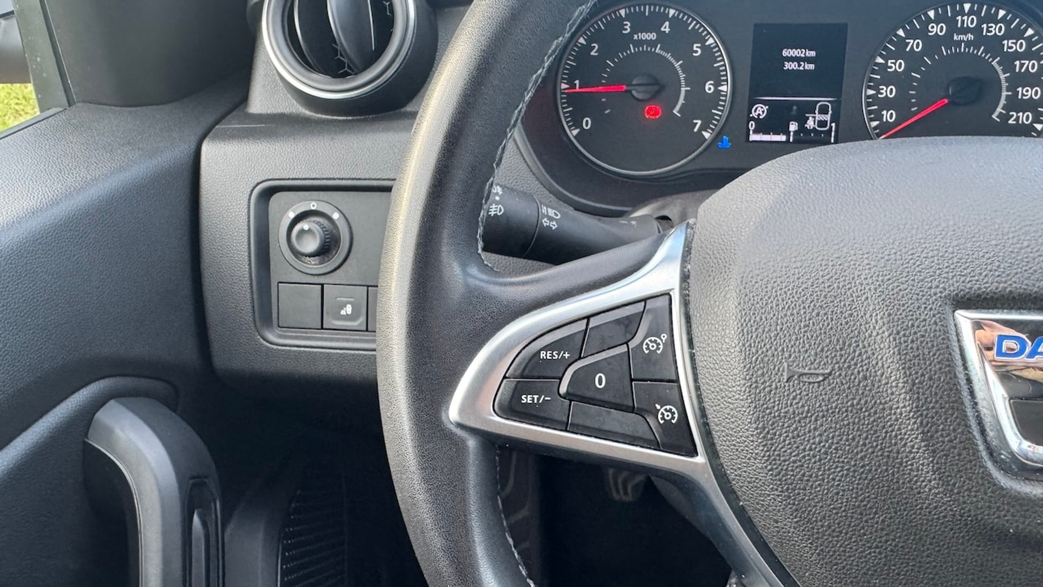 listing desktop thumbnail image 18