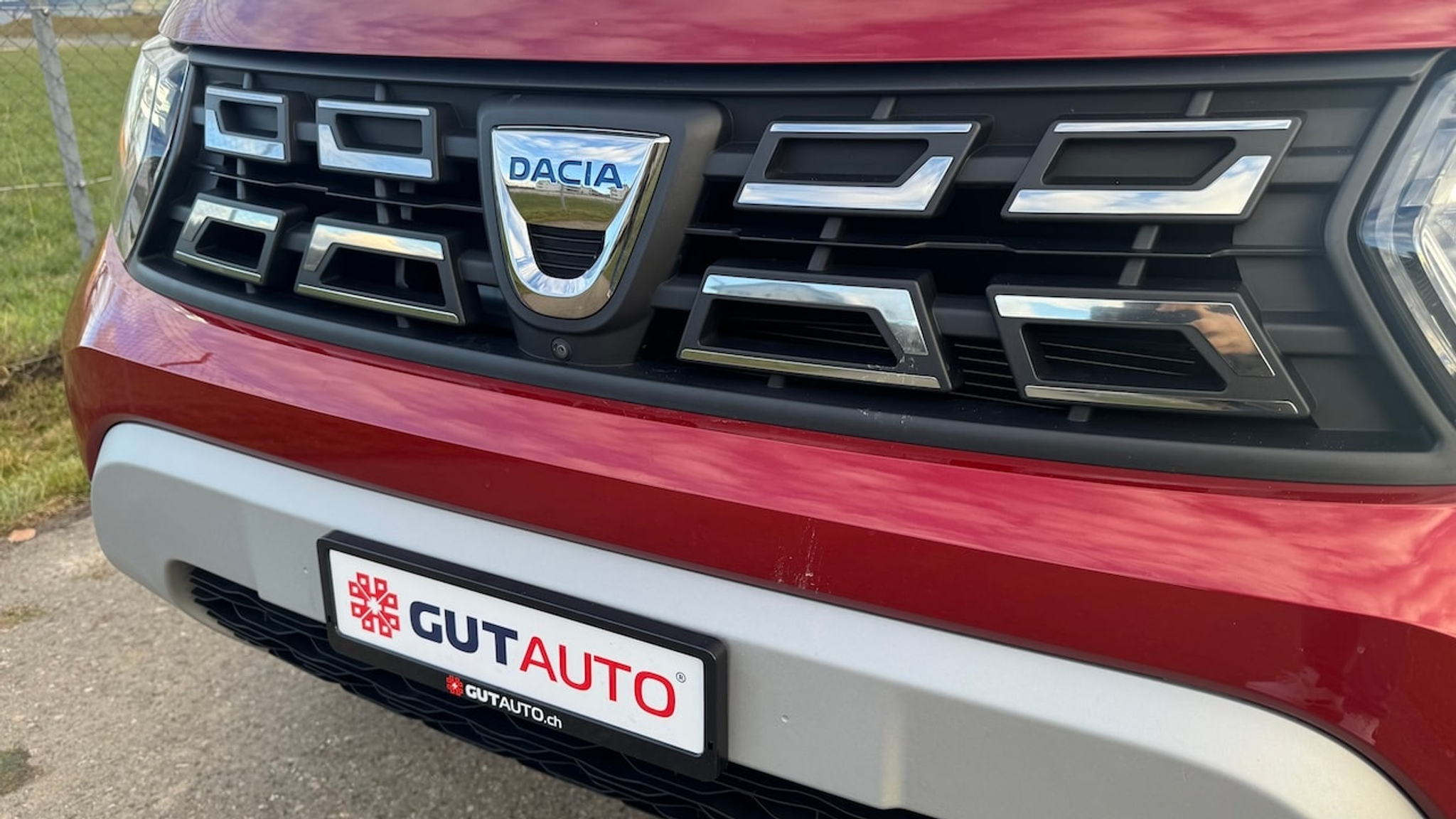 listing desktop thumbnail image 12