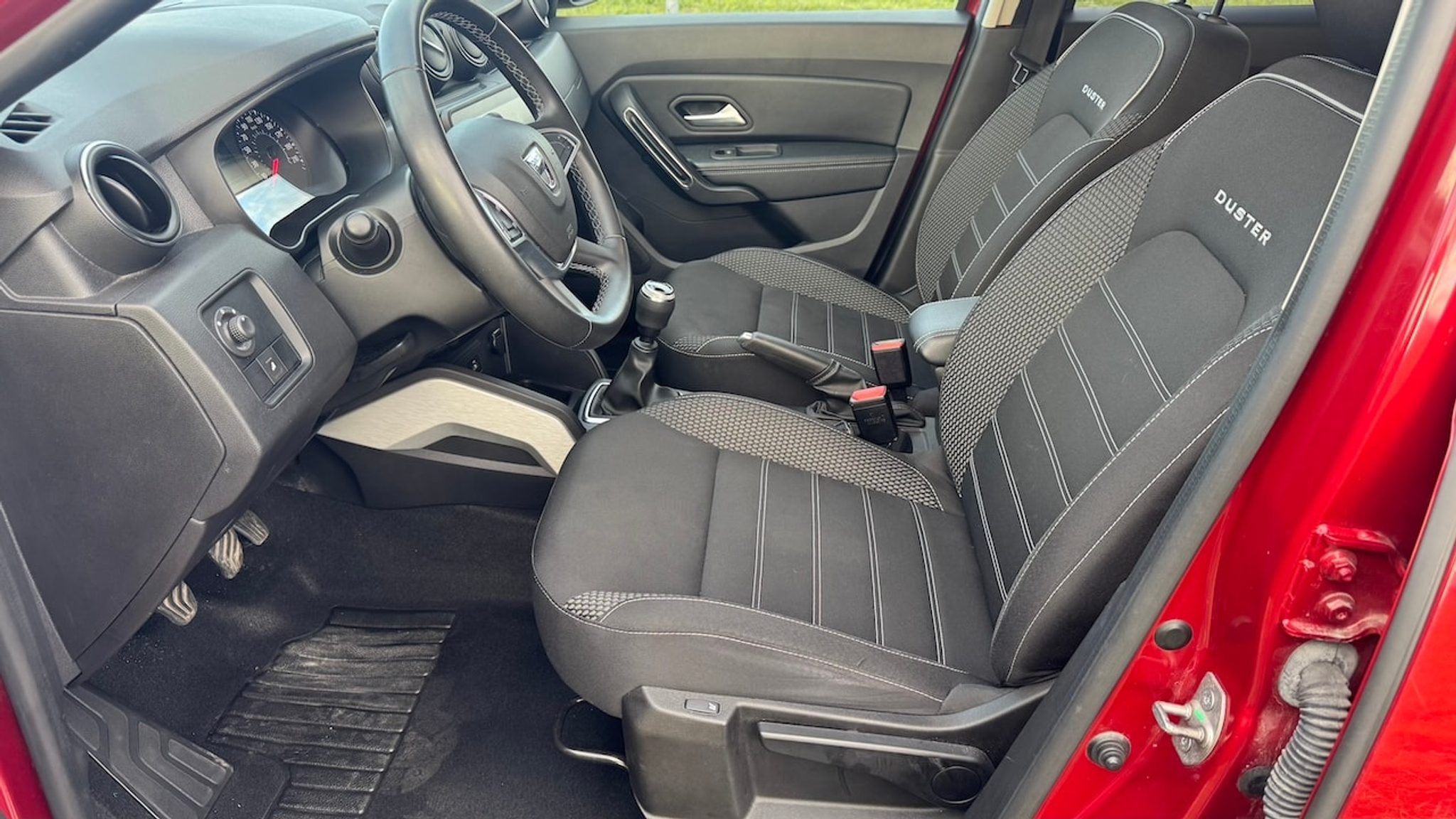 listing desktop thumbnail image 15