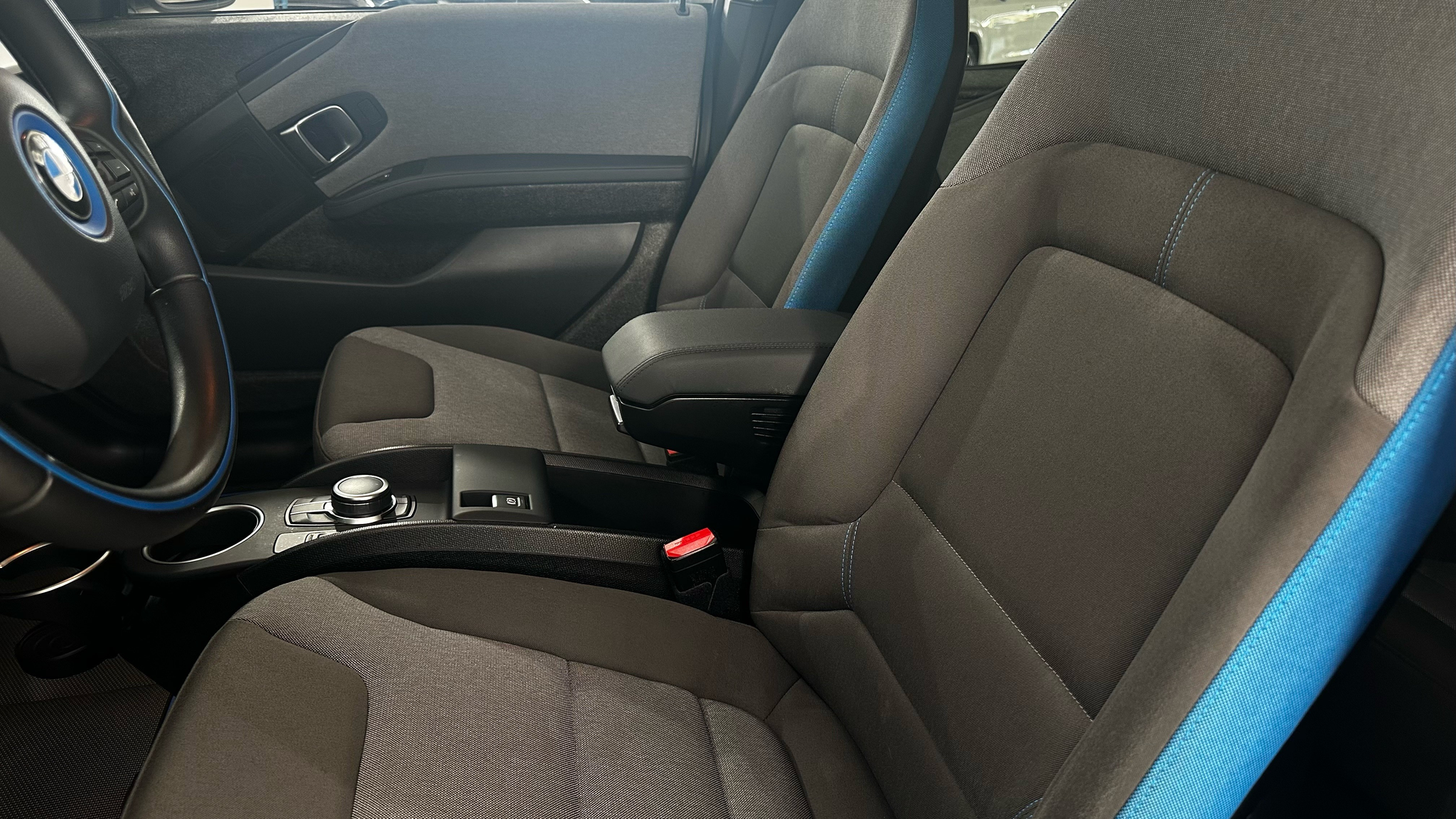 listing desktop thumbnail image 14