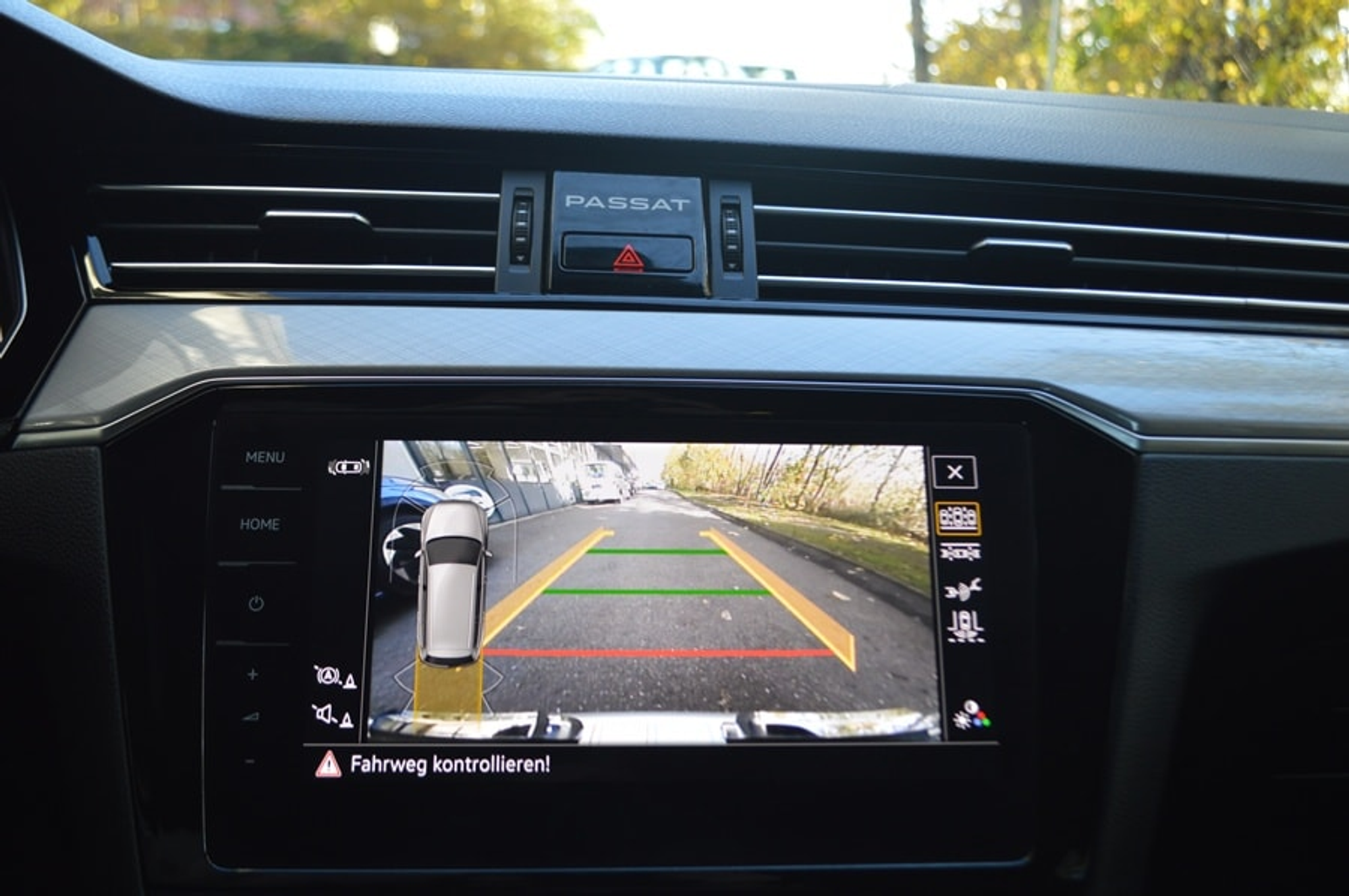 listing desktop thumbnail image 10