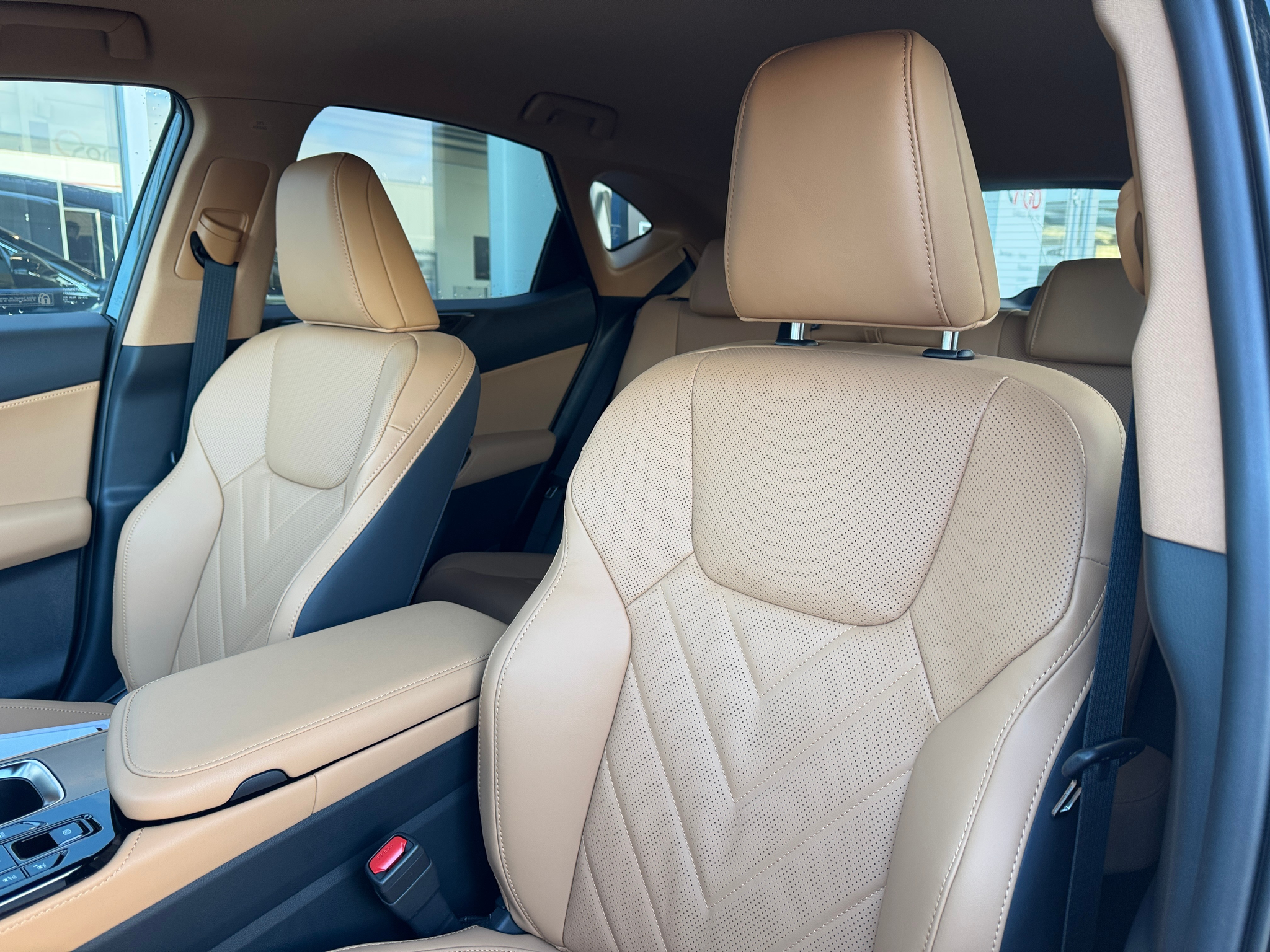 listing desktop thumbnail image 9