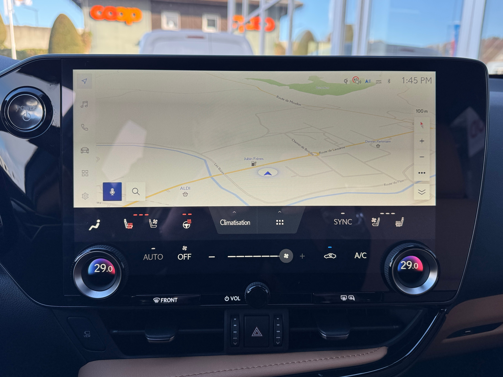 listing desktop thumbnail image 24